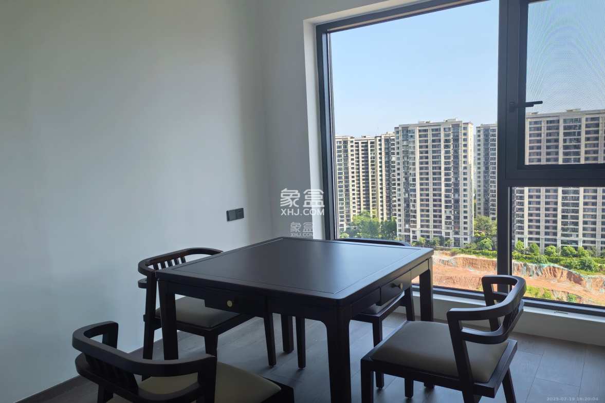 金地都会风華 4室2厅2卫 4000.0元/月 金地都会风華 4室2厅2卫 4000.0元/月室内图