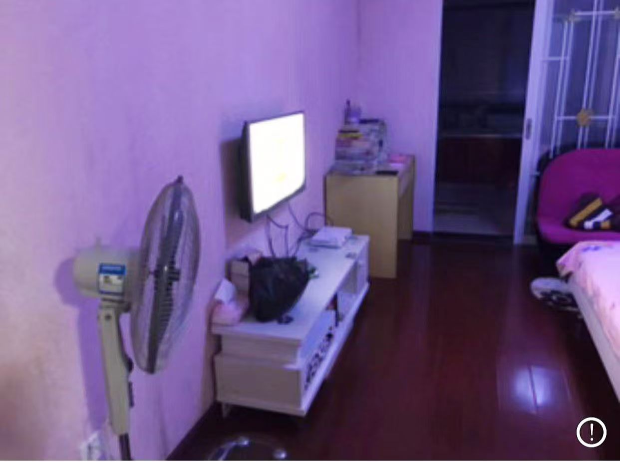 龙泰熙城 1室1厅1卫 650.0元/月 龙泰熙城 1室1厅1卫 650.0元/月室内图