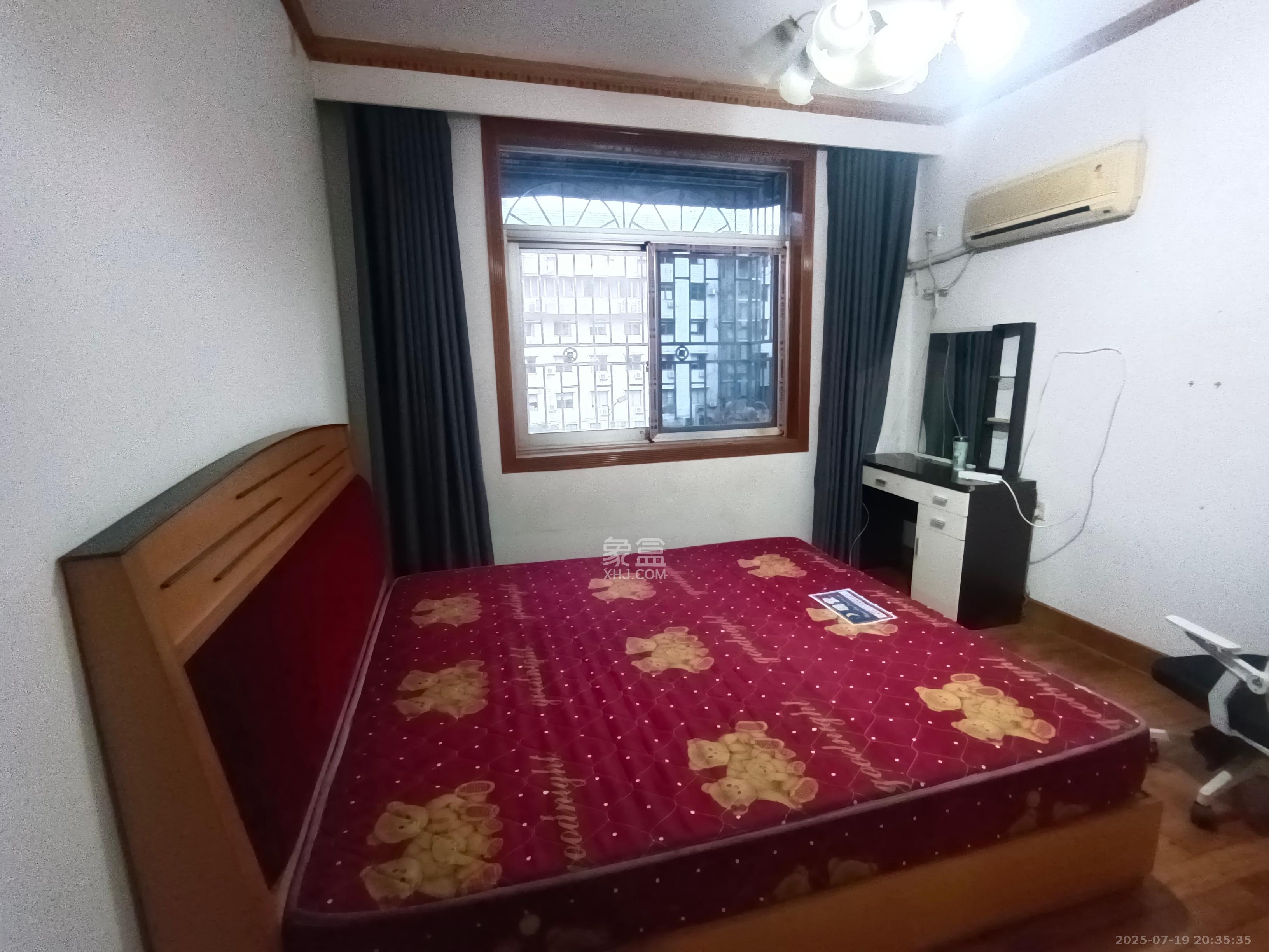 岳麓区质量监督管路局（产权：工商局宿舍）  3室2厅1卫   1600.00元/月室内图