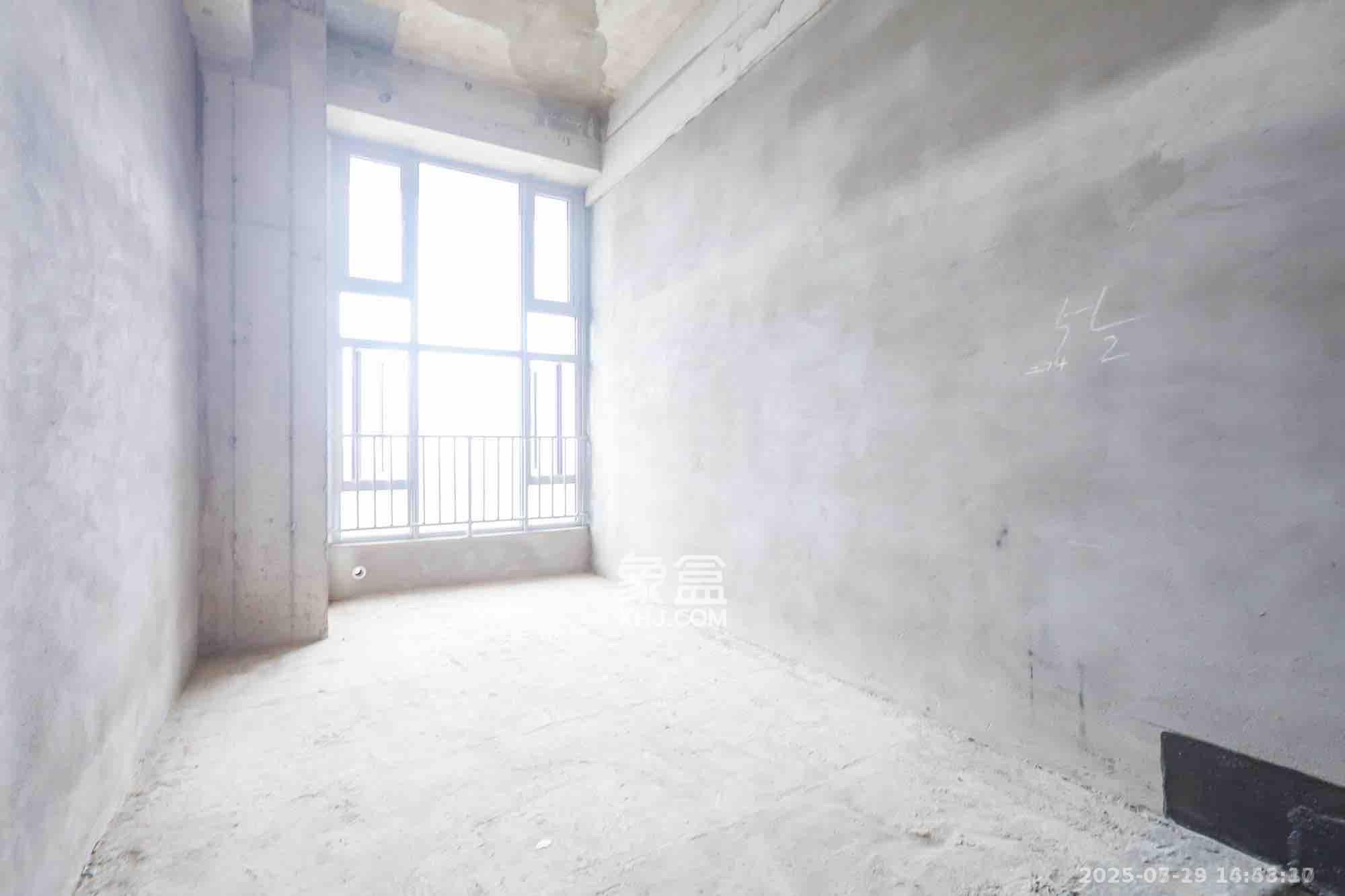 保利天禧EF区 1室0厅0卫 1600.0元/月 保利天禧EF区 1室0厅0卫 1600.0元/月室内图