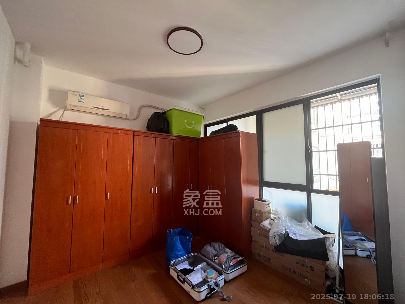 康斯丹郡（融程领秀佳园）  3室1厅1卫   2200.00元/月室内图