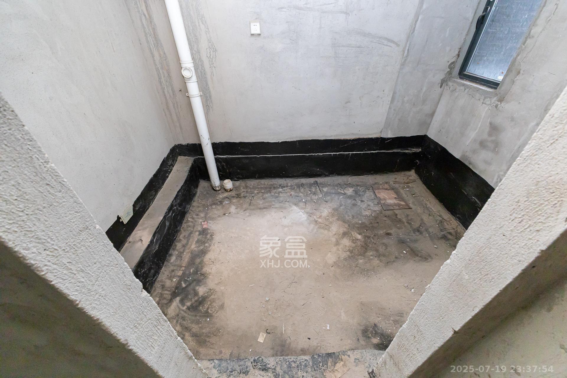 金湘苑(星澜之悦) 4室2厅1卫 136.8万 金湘苑(星澜之悦) 4室2厅1卫 136.8万卫生间