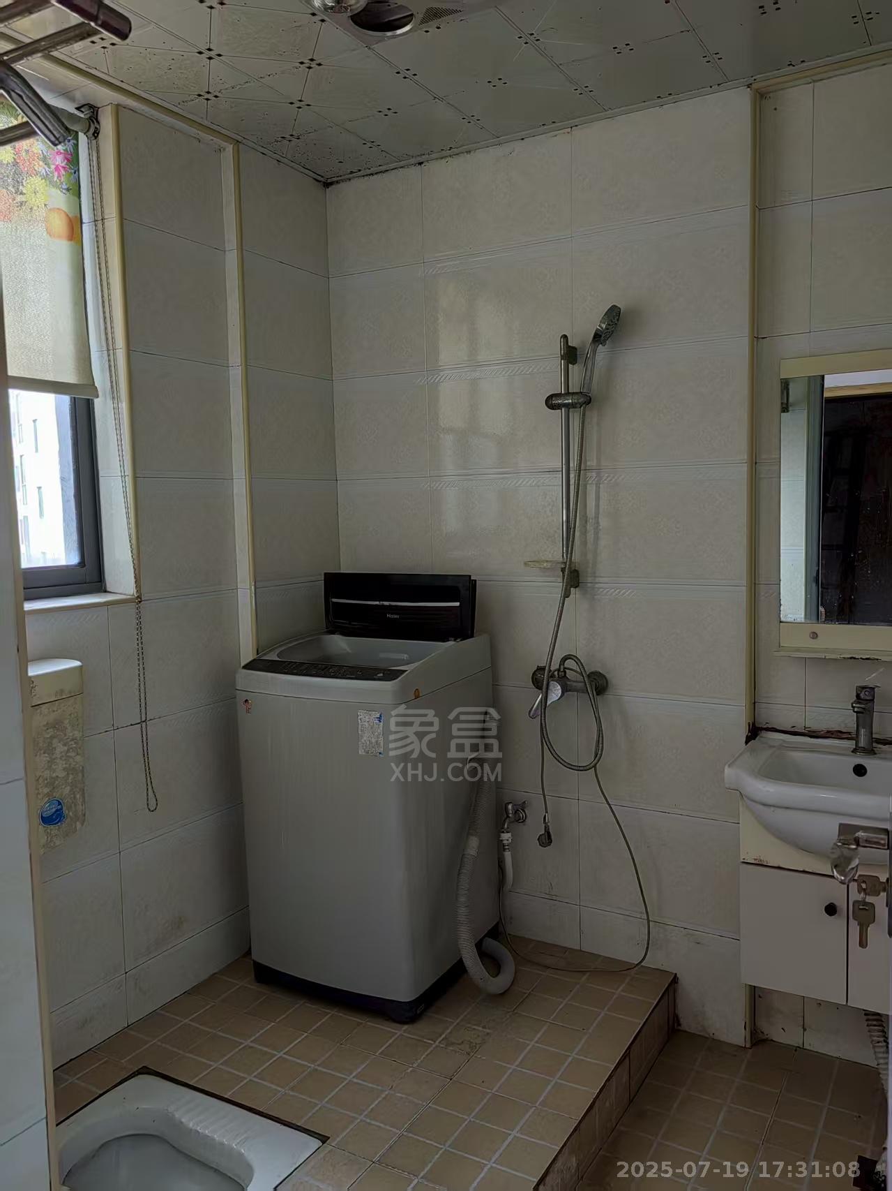 锦玉华庭新华东路1188号  1室1厅1卫   1100.00元/月室内图
