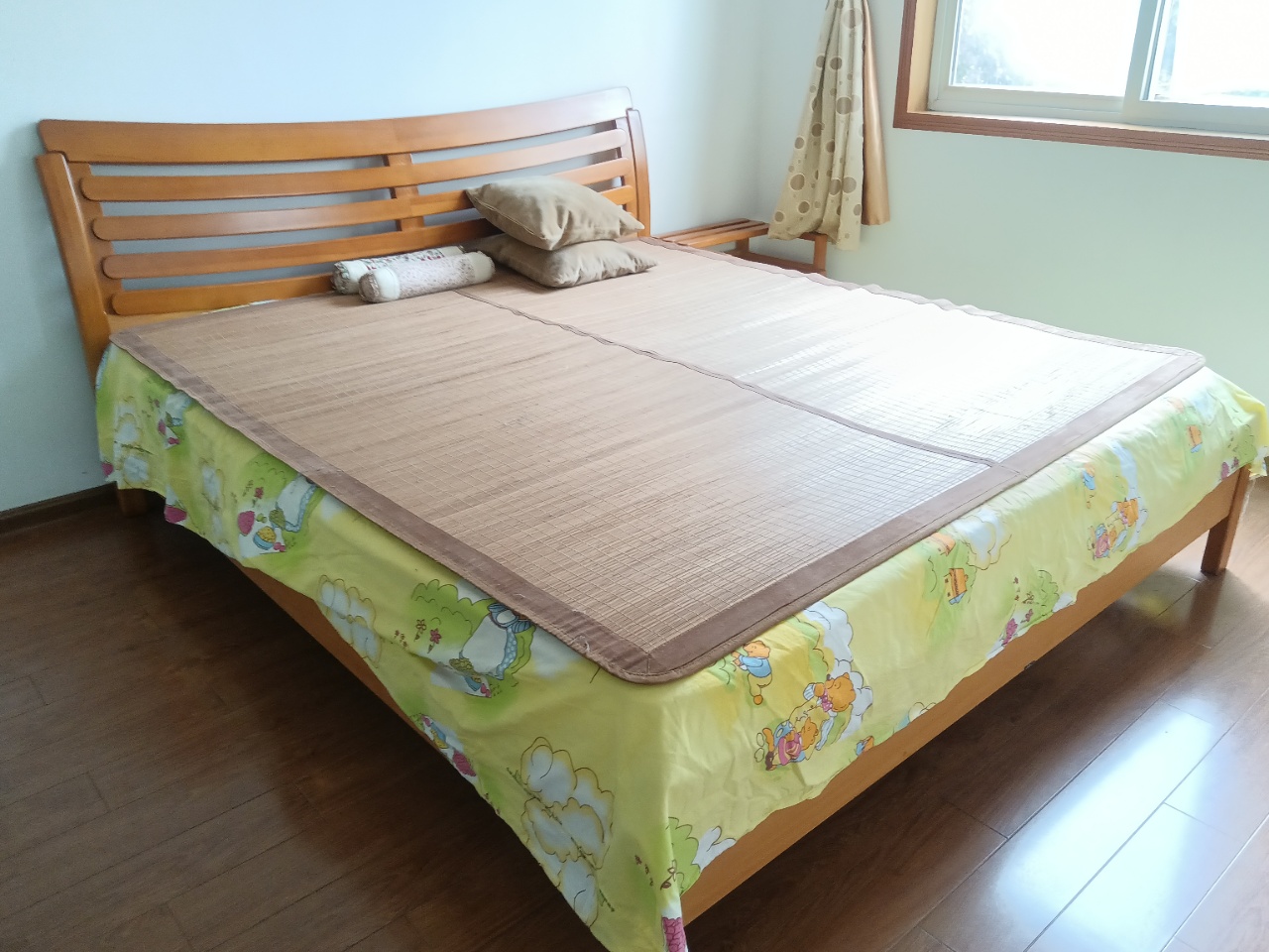 精锐华府(精锐华庭) 3室2厅2卫 1280.0元/月 精锐华府(精锐华庭) 3室2厅2卫 1280.0元/月室内图