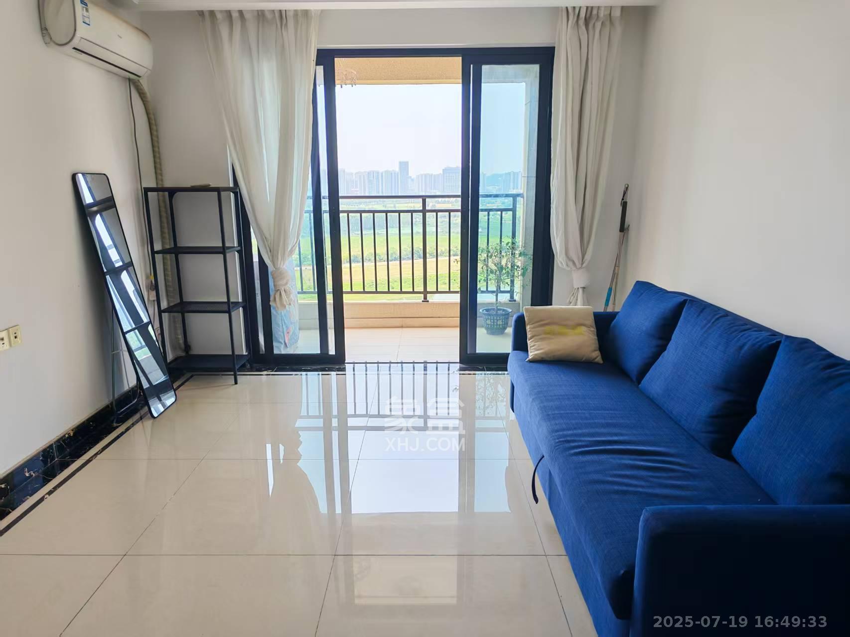 中海国际五期  3室2厅2卫    2400.0元/月 中海国际五期  3室2厅2卫    2400.0元/月室内图