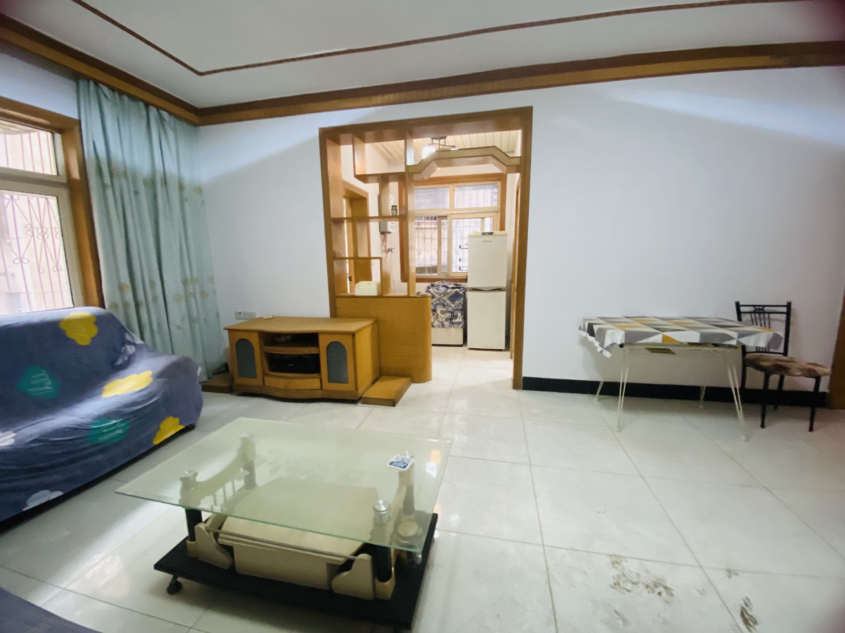 汽车路办事处建设街社区 2室2厅1卫 700.0元/月 汽车路办事处建设街社区 2室2厅1卫 700.0元/月室内图