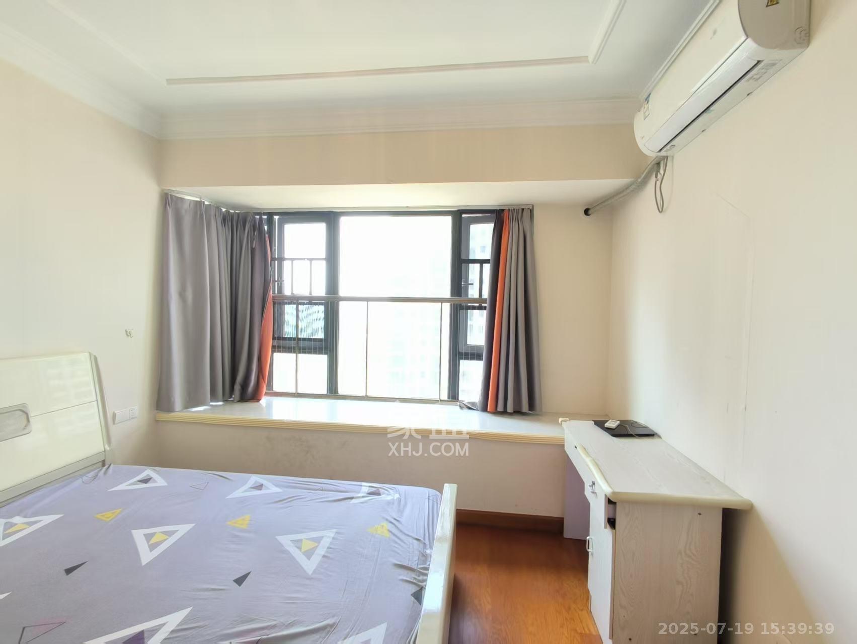 恒大书香门第 3室2厅2卫 1600.0元/月 恒大书香门第 3室2厅2卫 1600.0元/月室内图