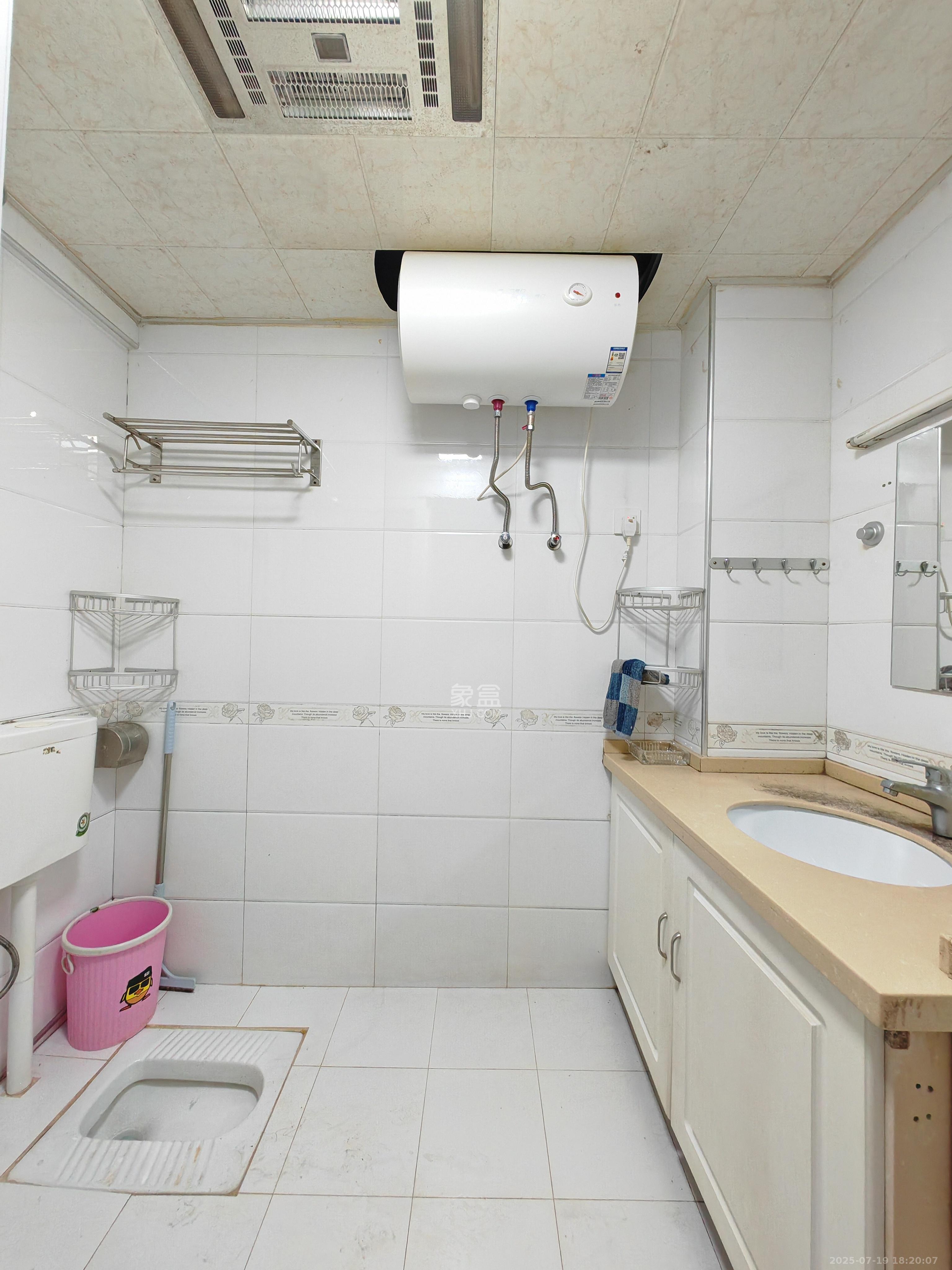 万博汇  1室1厅1卫    1500.0元/月 万博汇  1室1厅1卫    1500.0元/月室内图