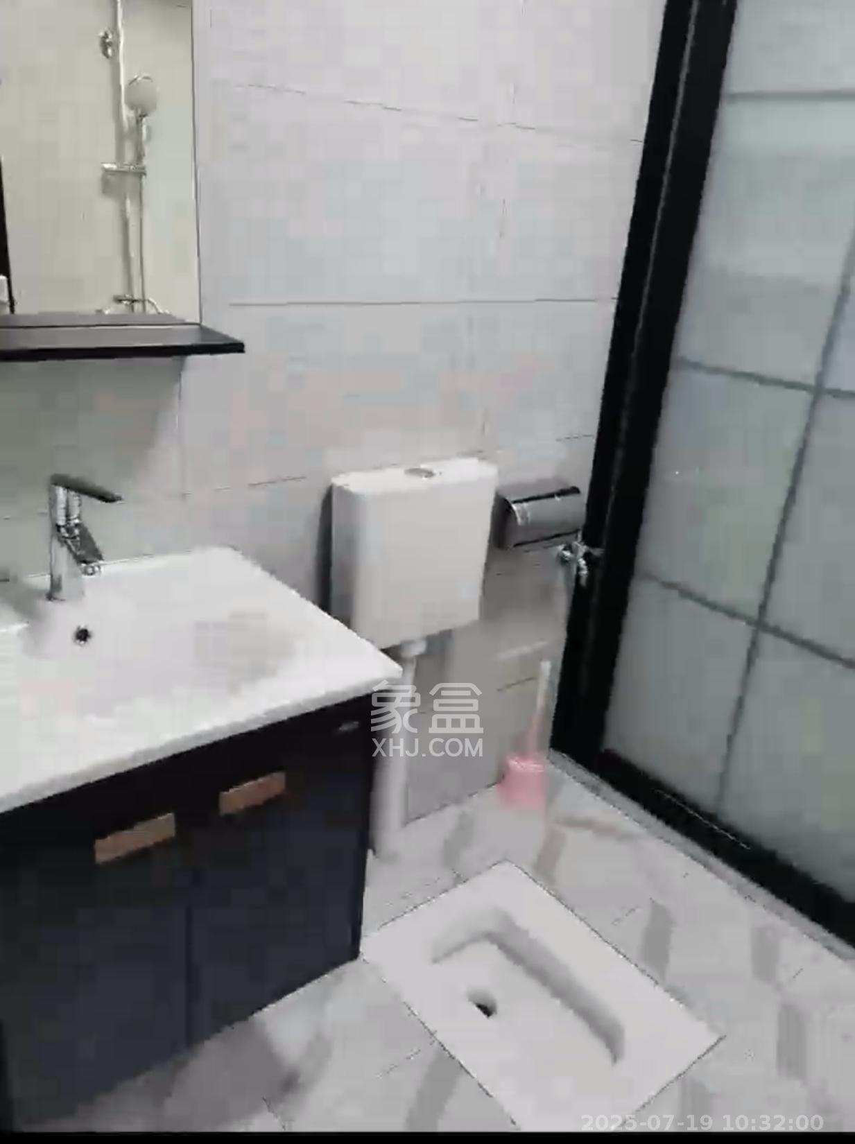 佳兆业云顶梅溪湖（佳兆业梅溪荟）  1室0厅1卫   2400.00元/月室内图