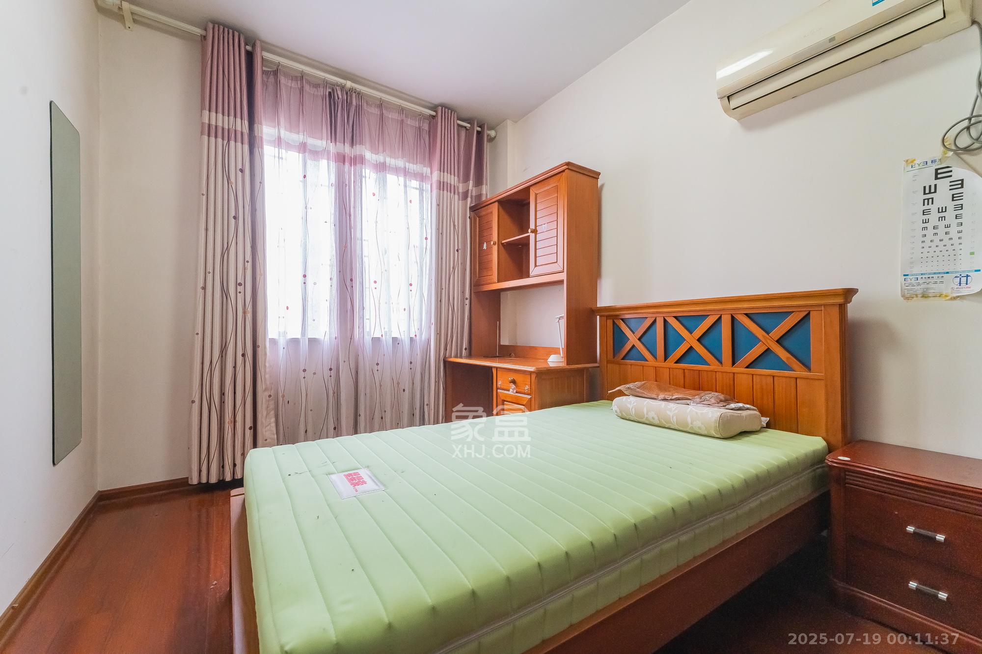 鹏基诺亚山林 3室2厅1卫 99.0万 鹏基诺亚山林 3室2厅1卫 99.0万卧室