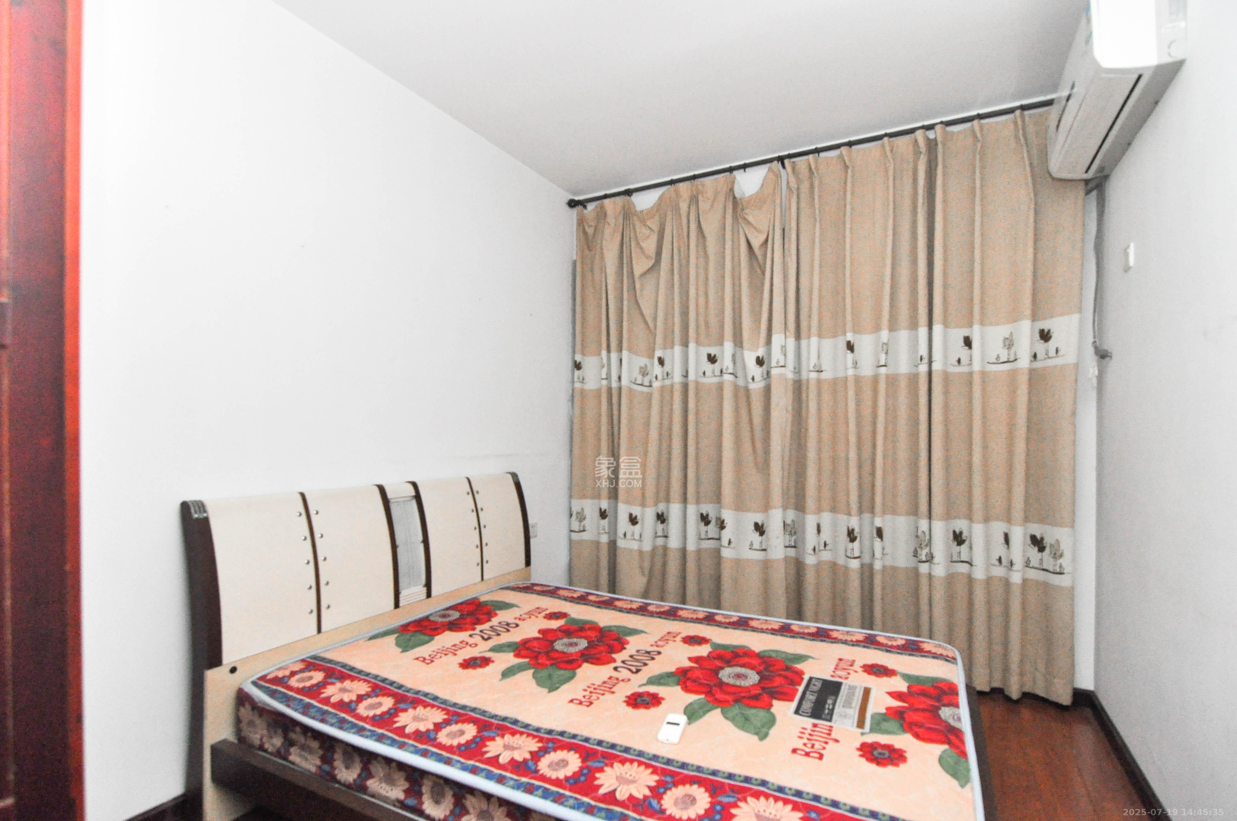 高鑫麓城 3室2厅2卫 125.0万 高鑫麓城 3室2厅2卫 125.0万其他