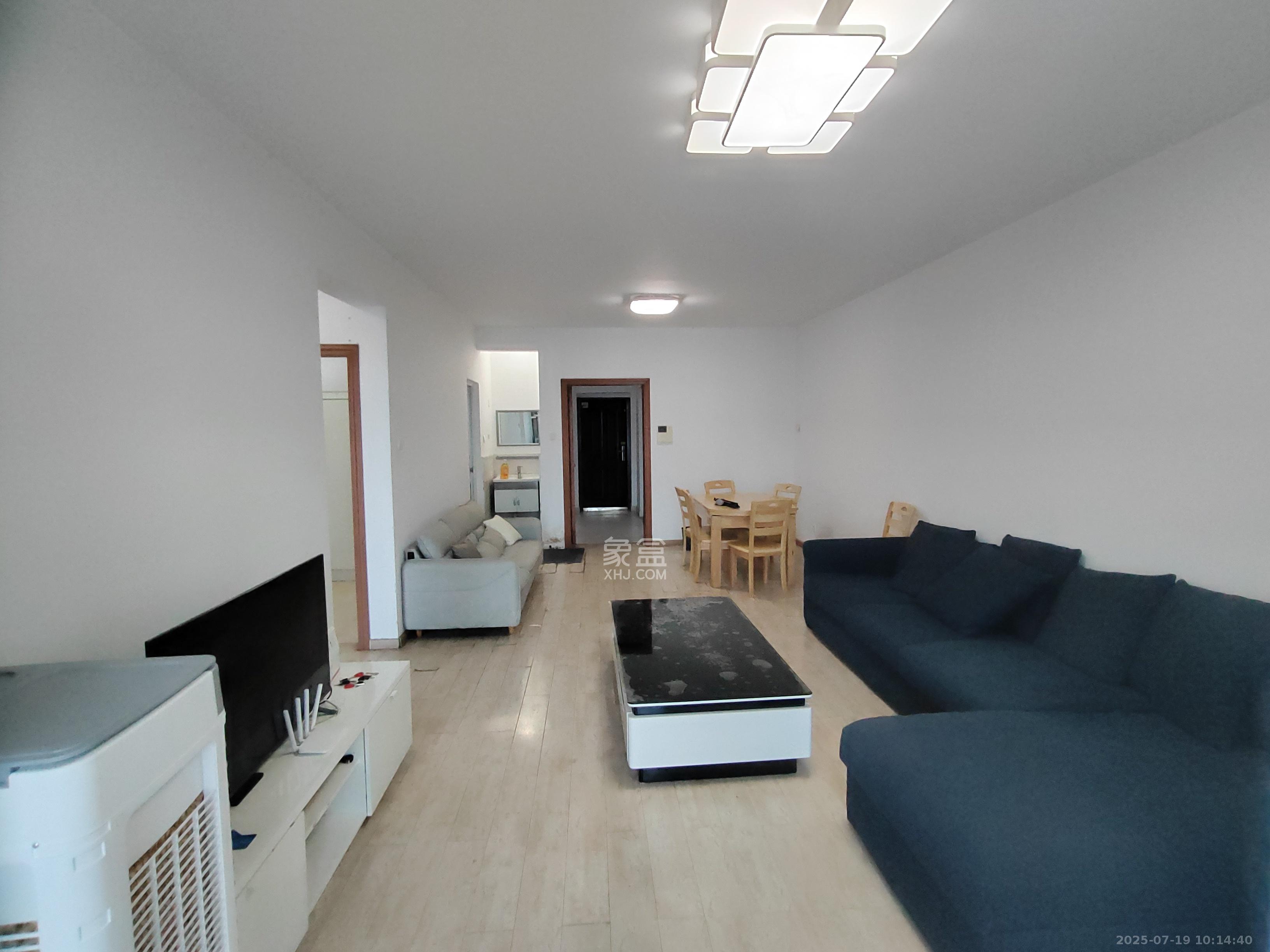 湘域城邦(湘域国际中心)  2室2厅1卫    3200.0元/月 湘域城邦(湘域国际中心)  2室2厅1卫    3200.0元/月室内图