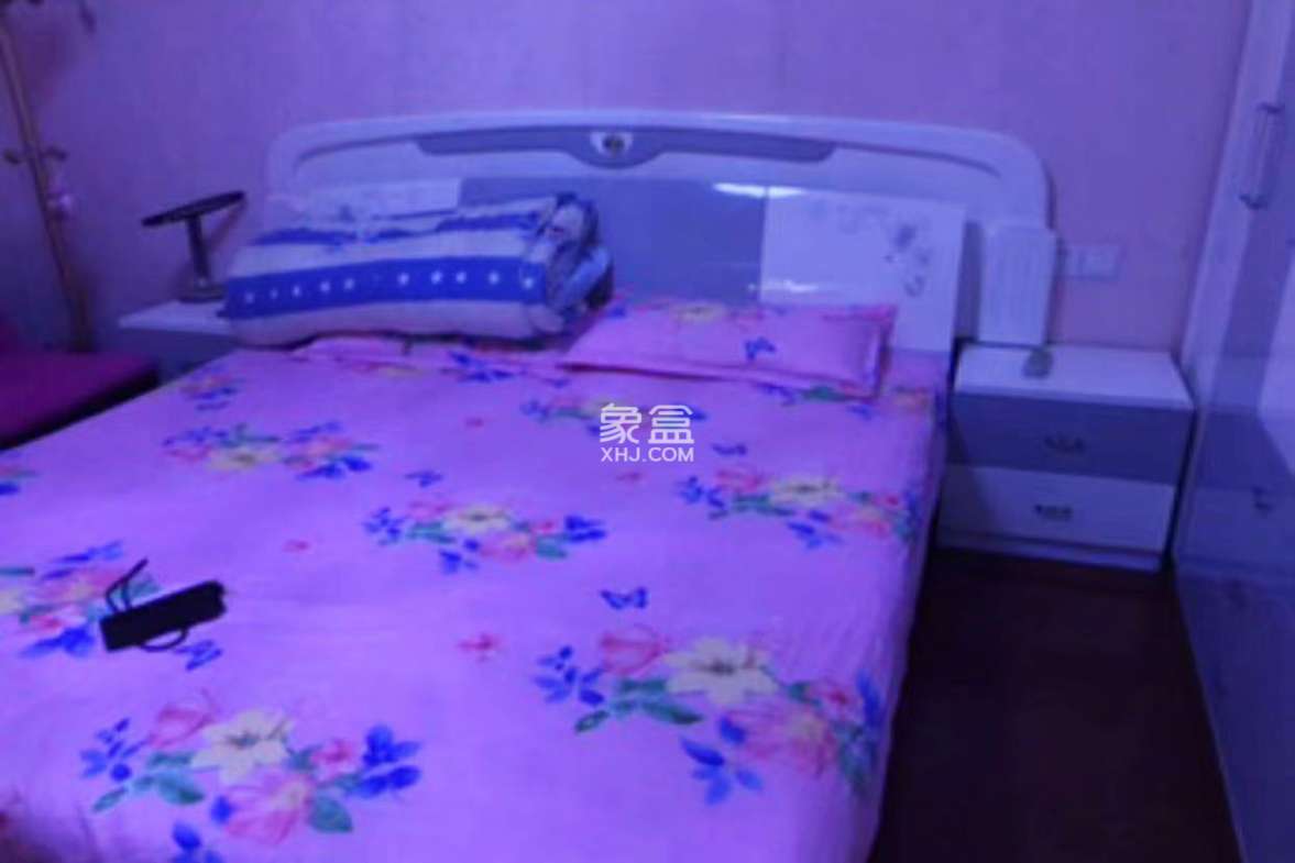 龙泰熙城 1室1厅1卫 650.0元/月 龙泰熙城 1室1厅1卫 650.0元/月室内图