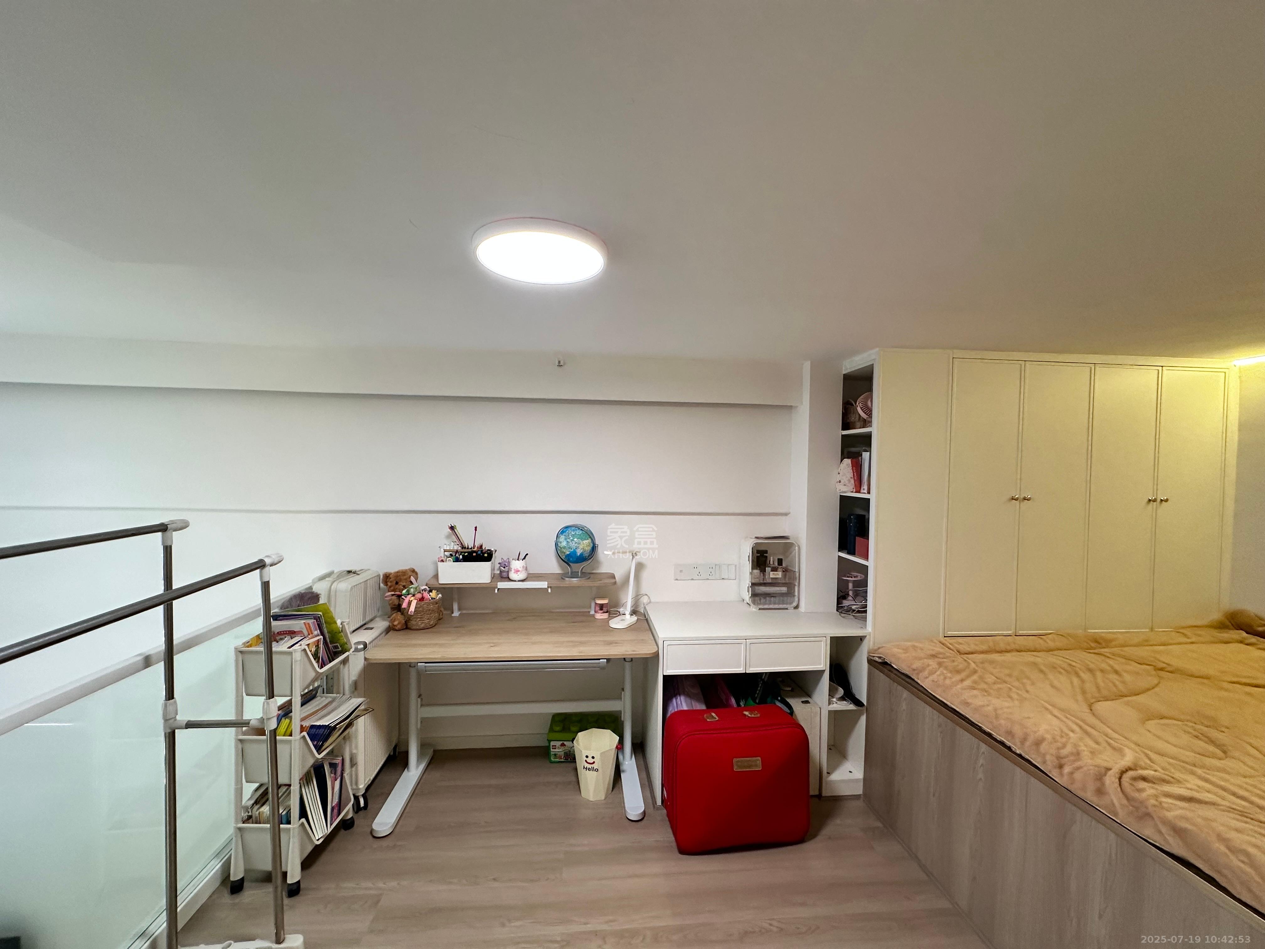 复地滨江金融中心 2室1厅1卫 3280.0元/月 复地滨江金融中心 2室1厅1卫 3280.0元/月室内图