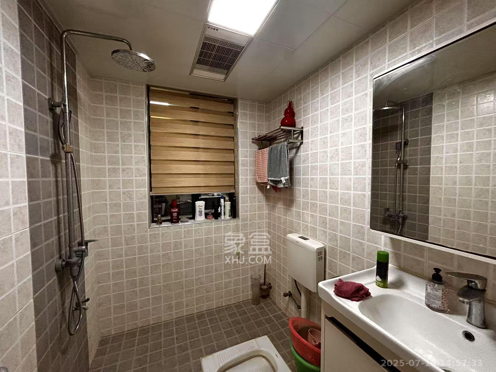 兴威帕克水岸 2室1厅2卫 2800.0元/月 兴威帕克水岸 2室1厅2卫 2800.0元/月室内图