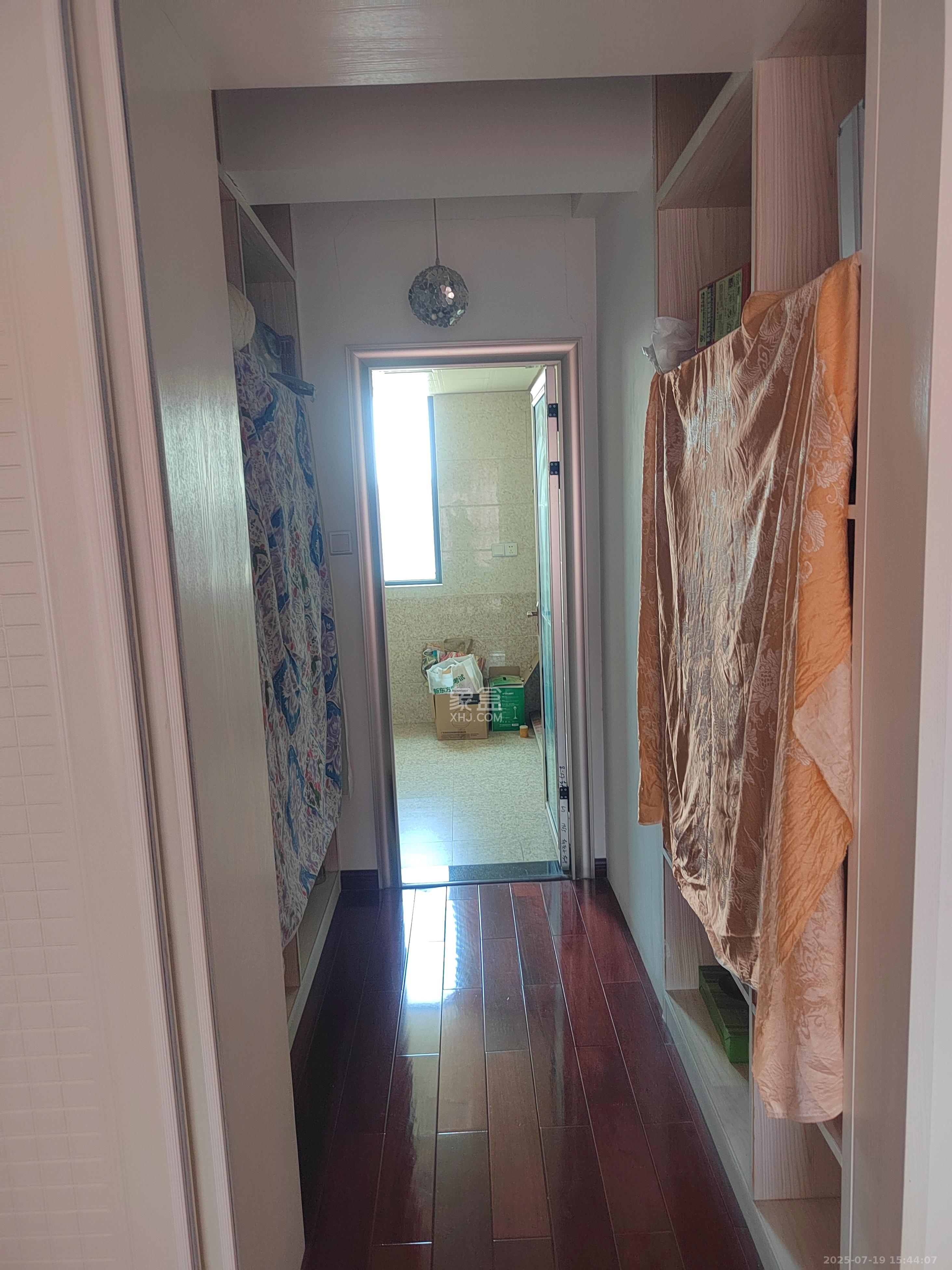 湘域熙岸 3室2厅2卫 4000.0元/月 湘域熙岸 3室2厅2卫 4000.0元/月室内图