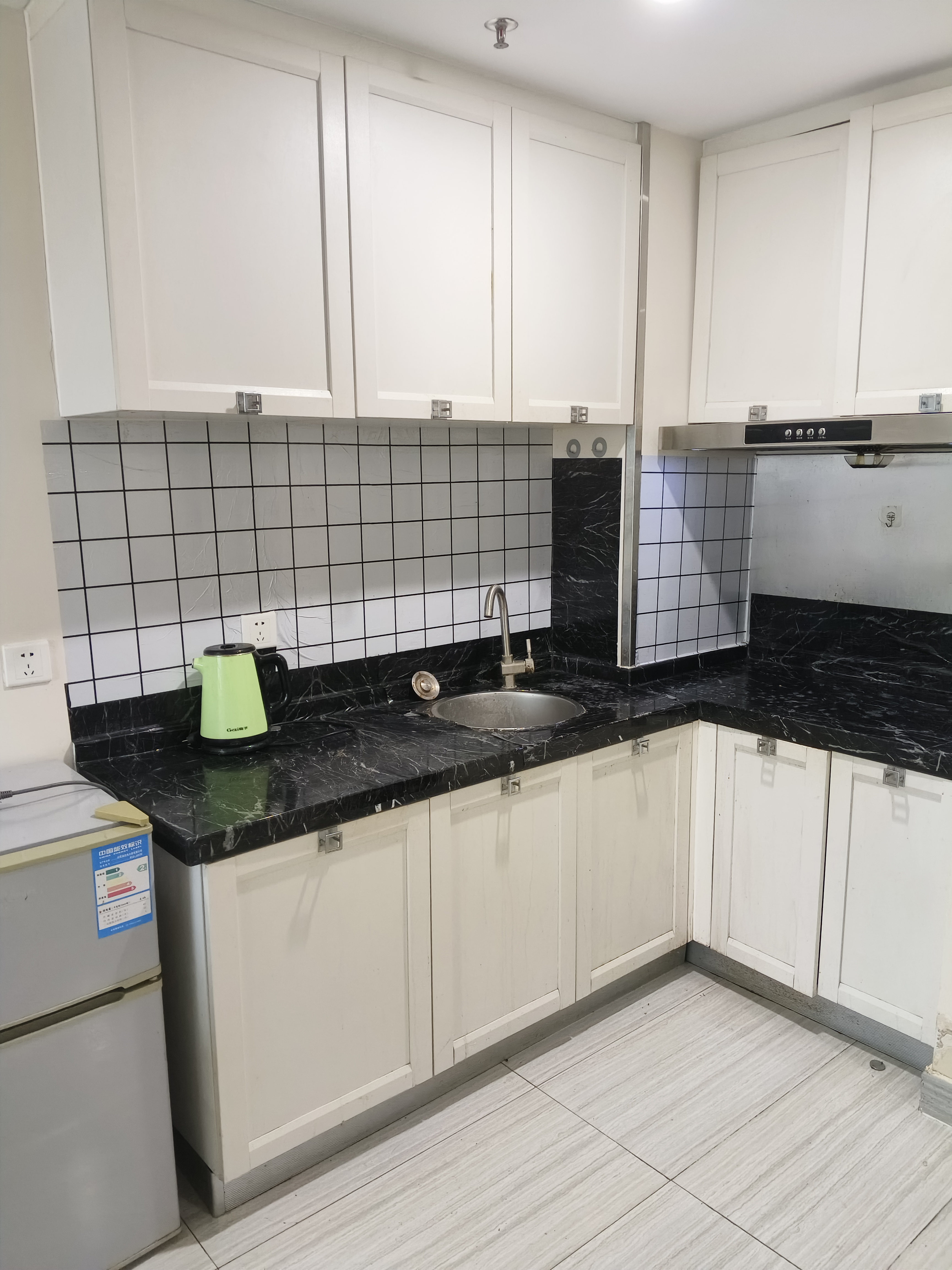 飞行公馆(同国兴城C区16栋) 1室1厅1卫 1500.0元/月 飞行公馆(同国兴城C区16栋) 1室1厅1卫 1500.0元/月室内图