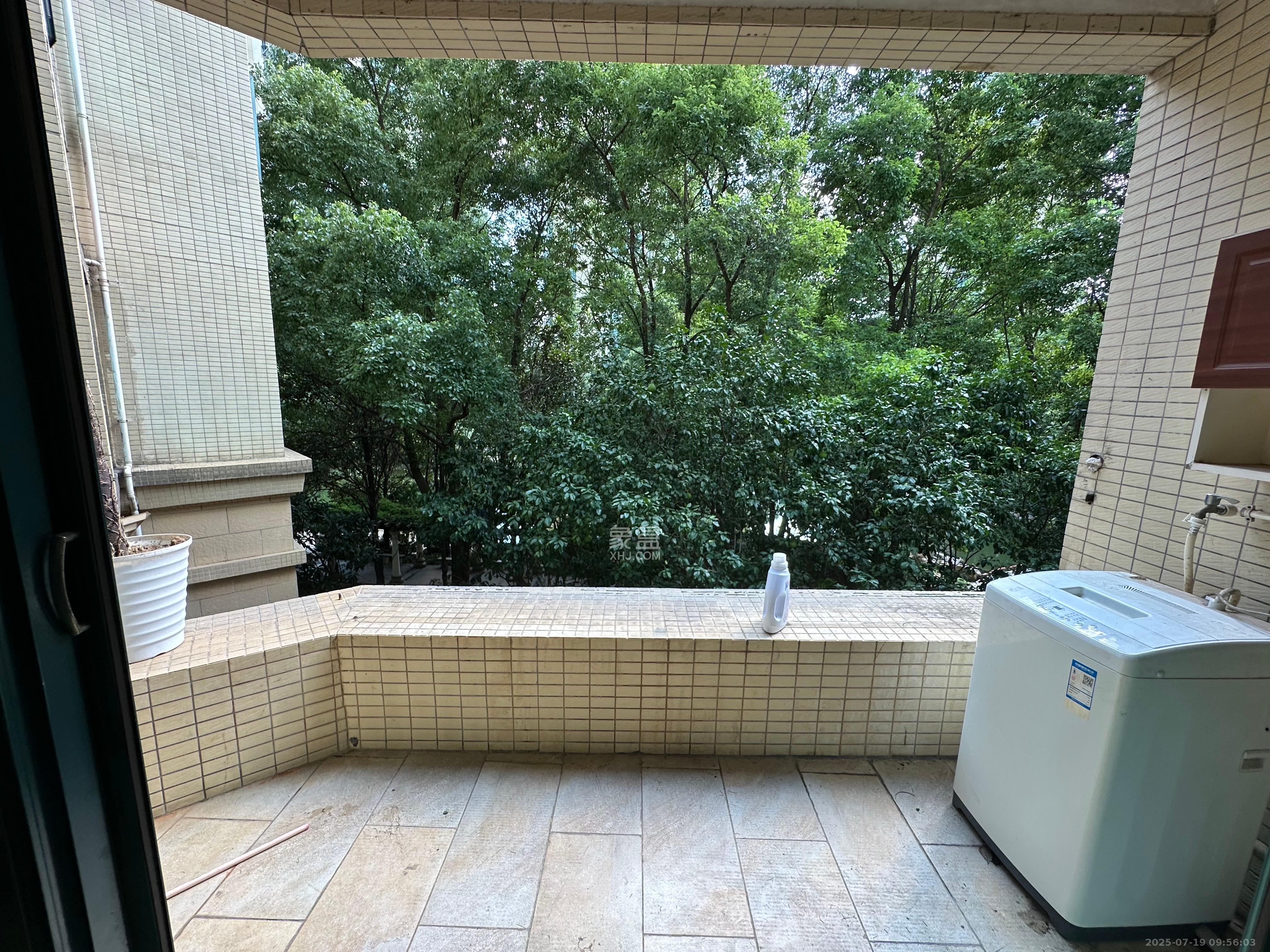 恒大绿洲  2室2厅1卫    2200.0元/月室内图