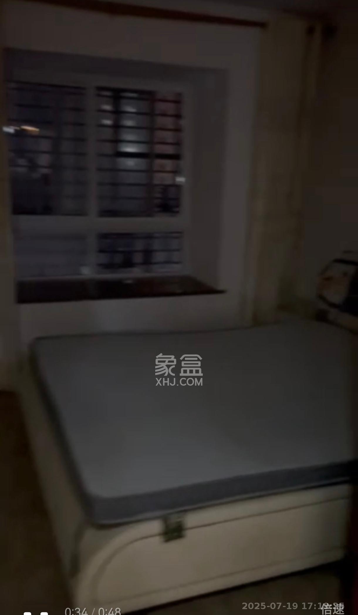 骑龙安置小区  3室2厅2卫   2400.00元/月室内图