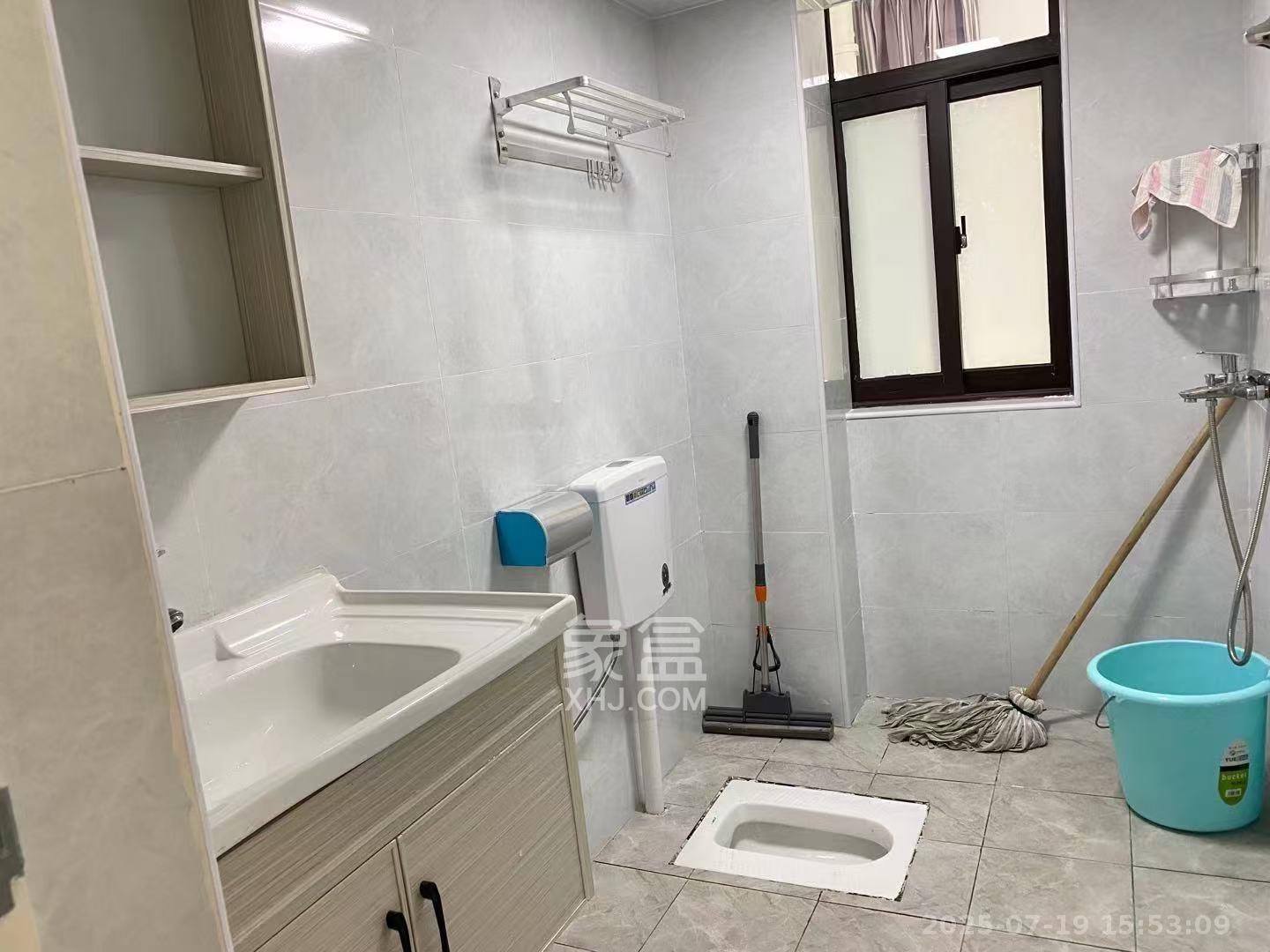 中国铁建梅溪青秀三期  3室2厅1卫   2800.00元/月室内图