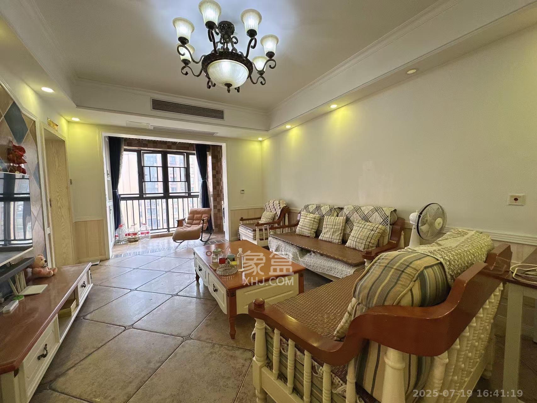 新天地步步高 2室2厅1卫 1700.0元/月 新天地步步高 2室2厅1卫 1700.0元/月室内图