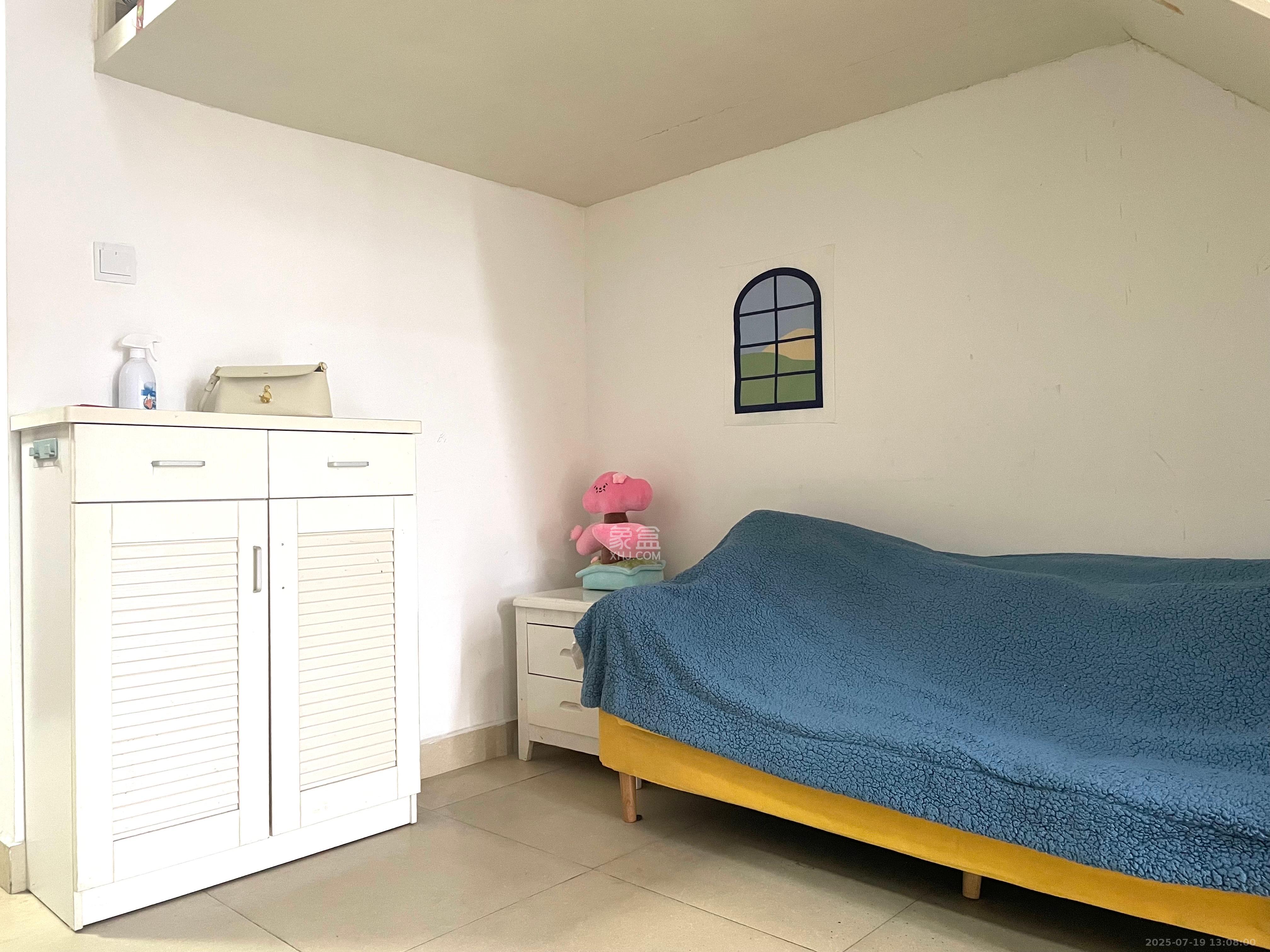 塞纳公馆  1室0厅1卫    1400.0元/月 塞纳公馆  1室0厅1卫    1400.0元/月室内图