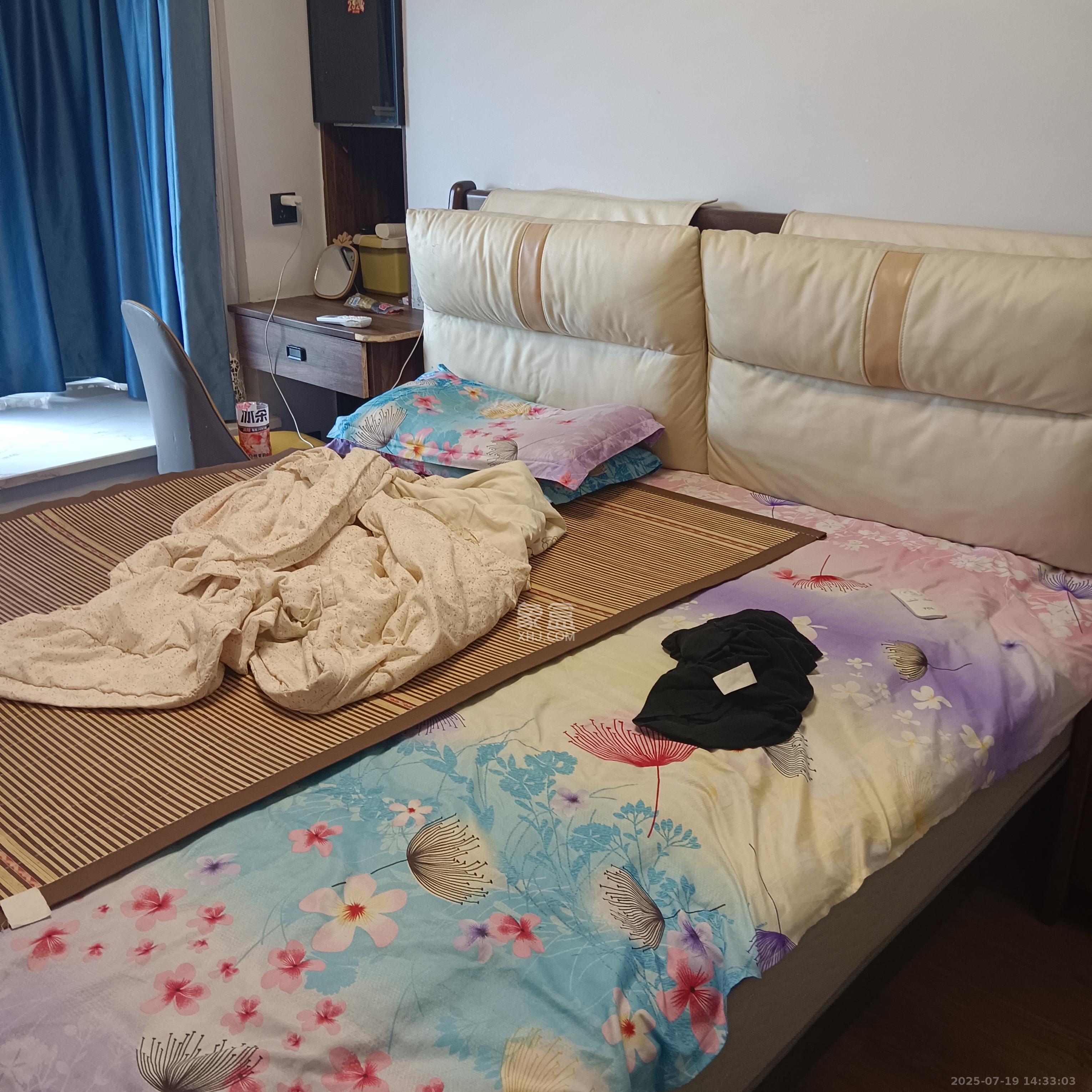 华银南苑融域  3室2厅1卫   2800.00元/月室内图