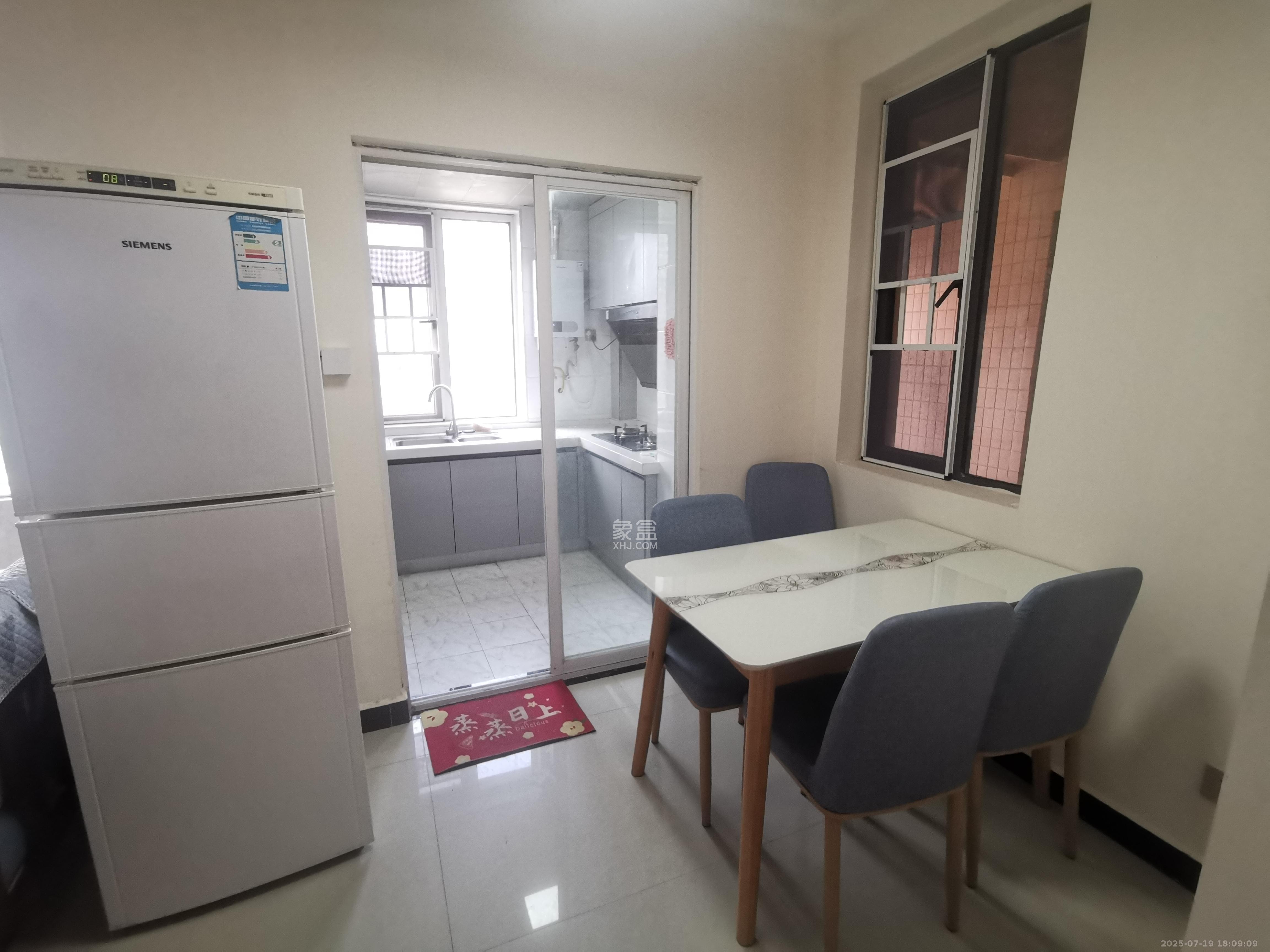 五矿万境水岸一期（万境水岸嘉苑）  3室1厅1卫    2200.0元/月室内图