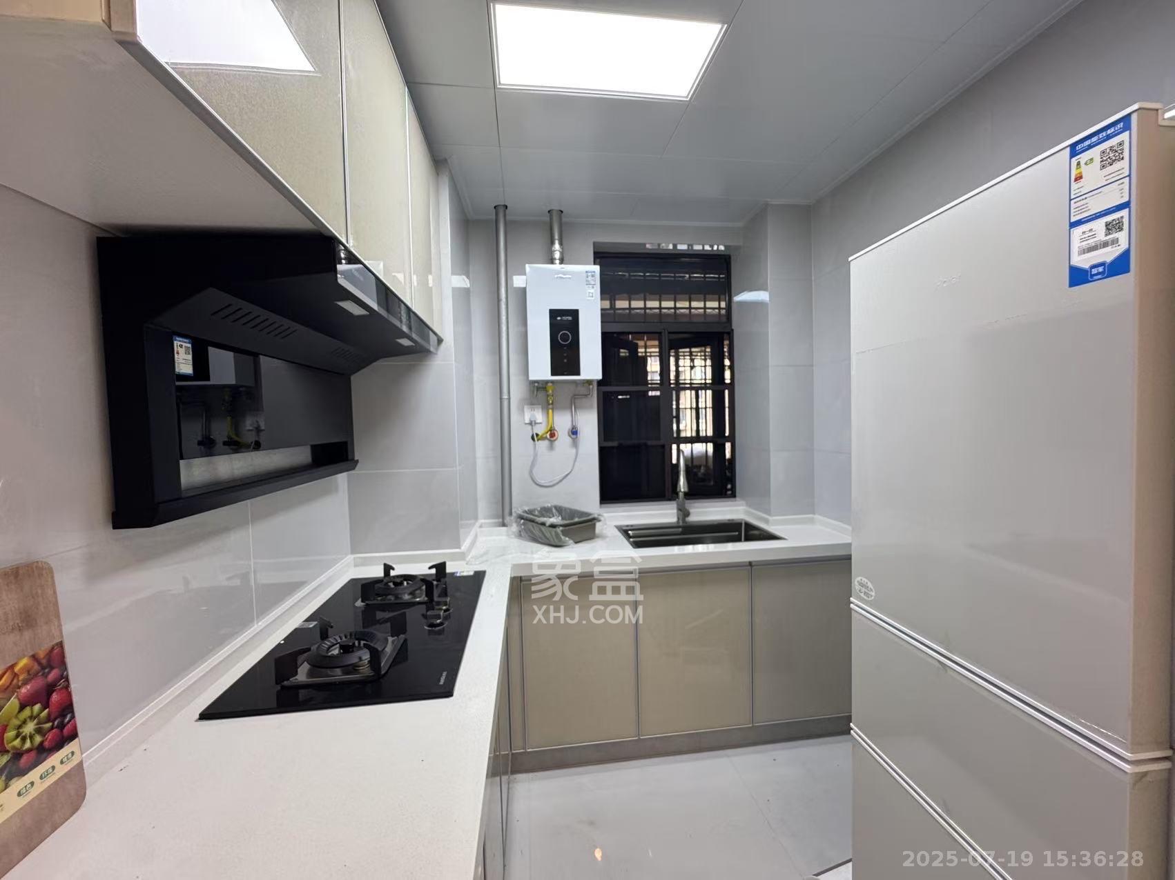 嘉雨兴园  2室1厅1卫    2800.0元/月 嘉雨兴园  2室1厅1卫    2800.0元/月室内图