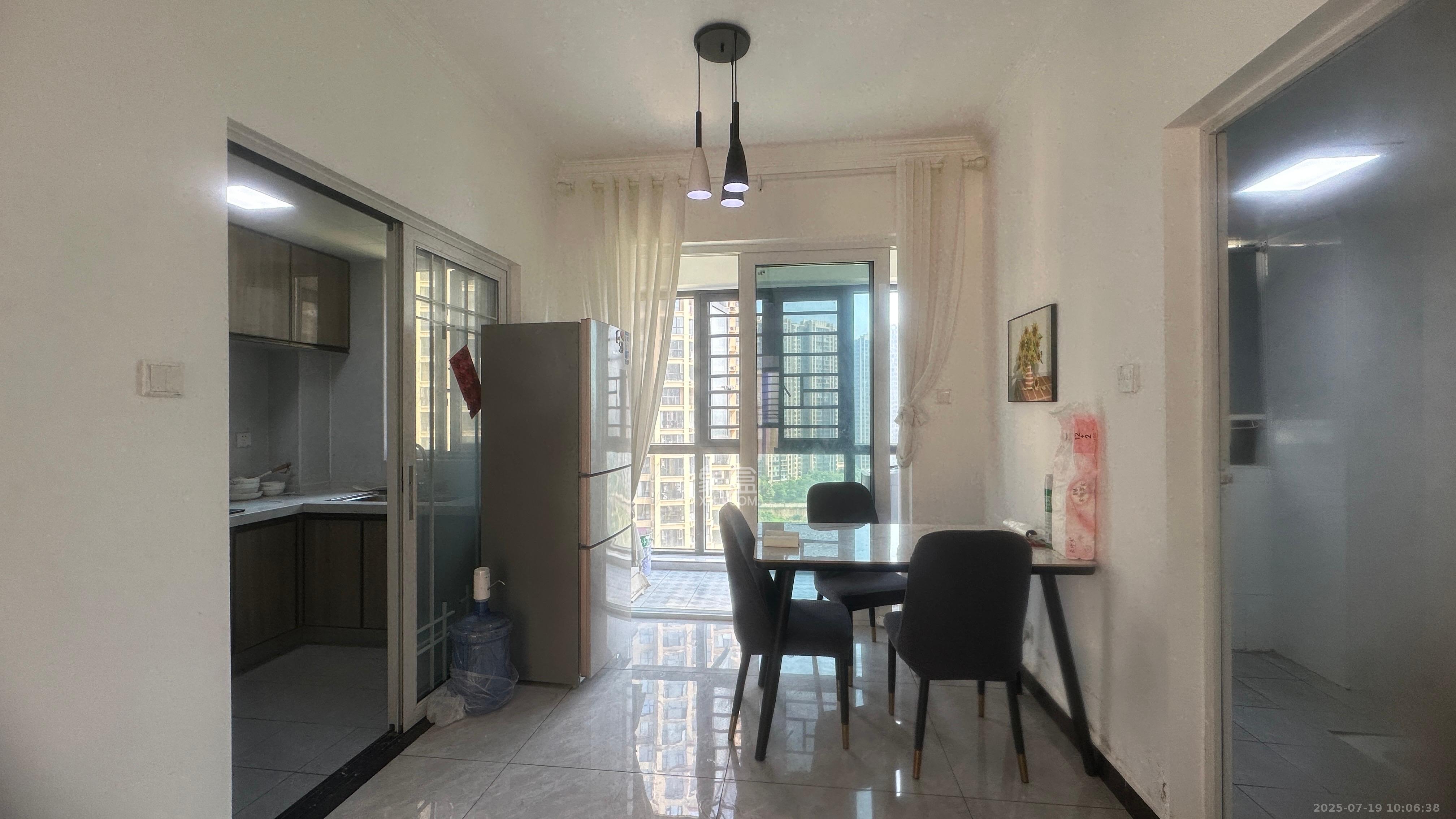 富兴悦府（富兴学府名邸)  4室2厅1卫    2000.0元/月室内图