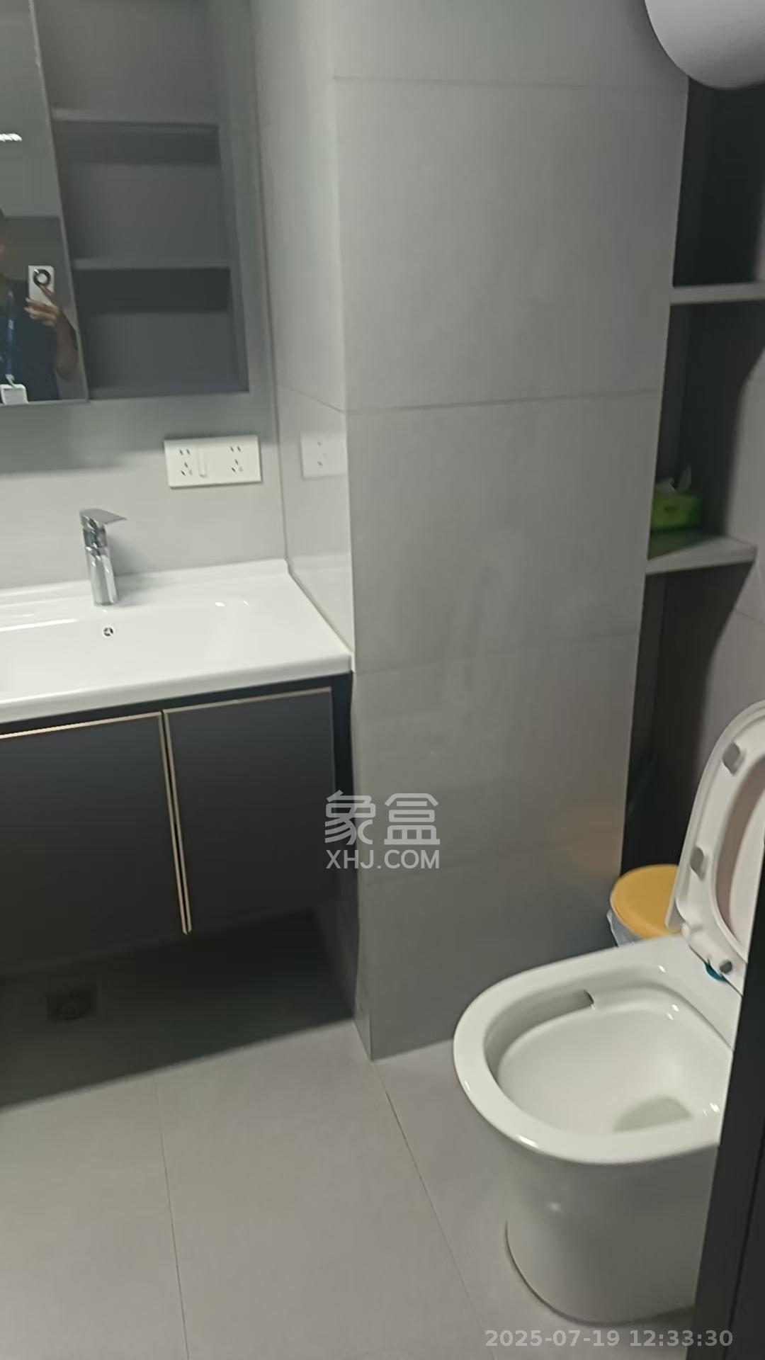 力高凤凰新天  1室0厅0卫   2500.00元/月室内图