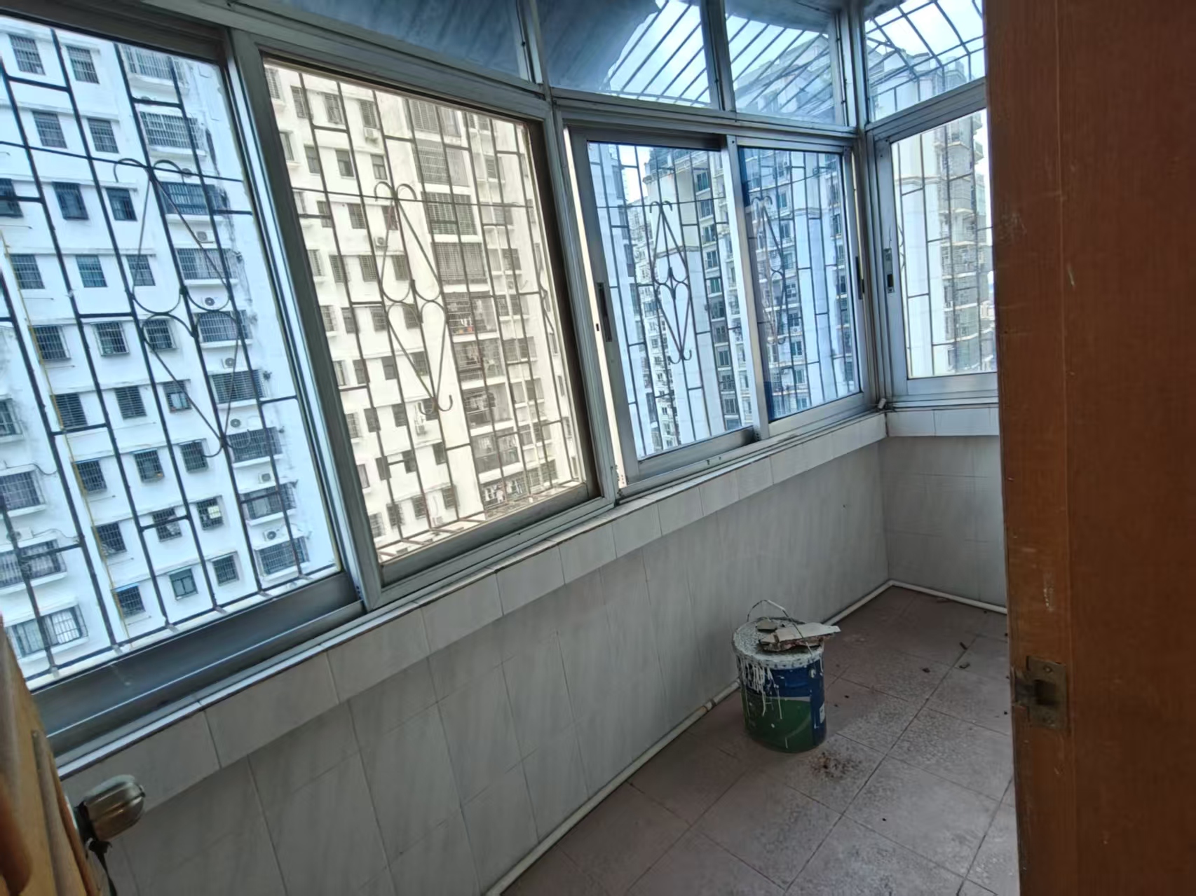 金座公寓(海南水监局宿舍) 4室2厅2卫 2300.0元/月 金座公寓(海南水监局宿舍) 4室2厅2卫 2300.0元/月室内图