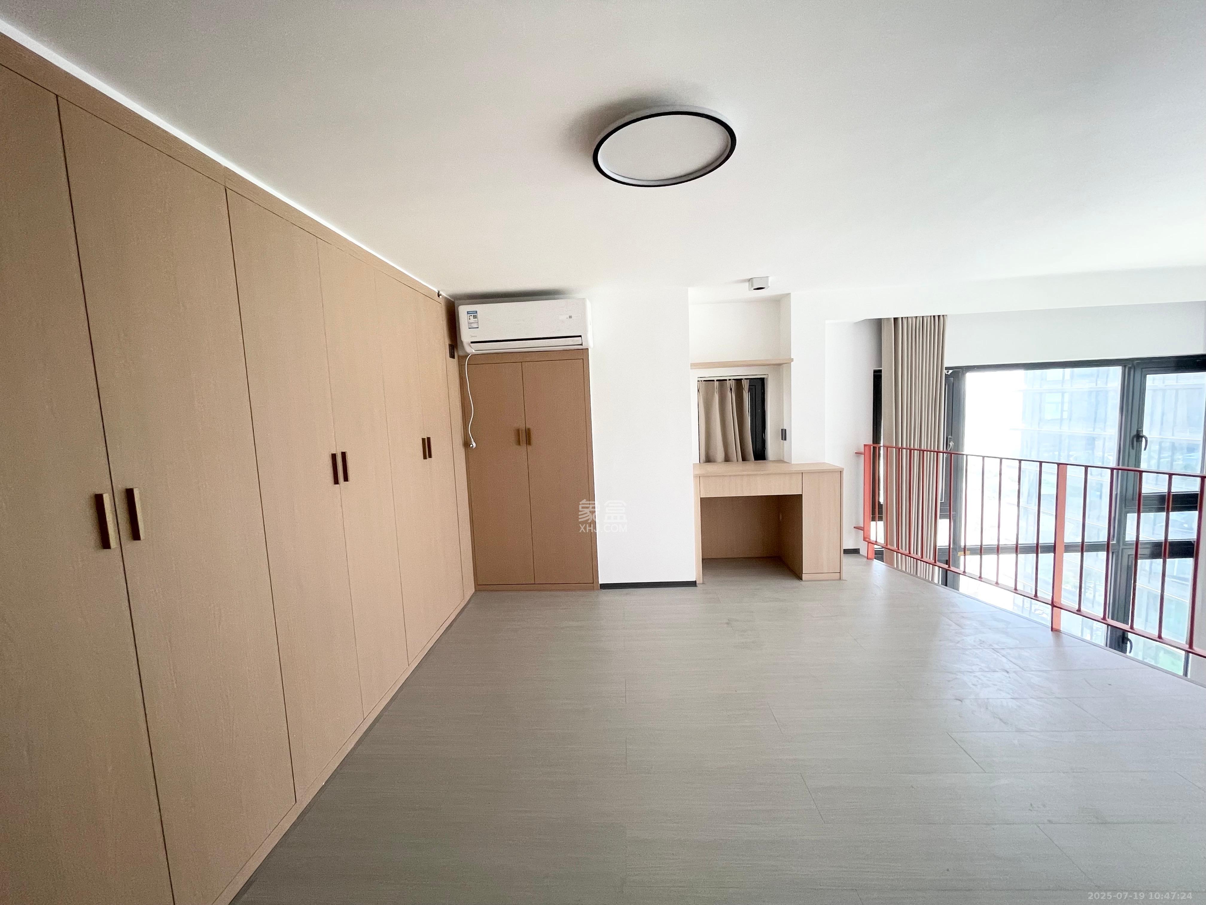 万科紫台  1室1厅1卫    3300.0元/月 万科紫台  1室1厅1卫    3300.0元/月室内图