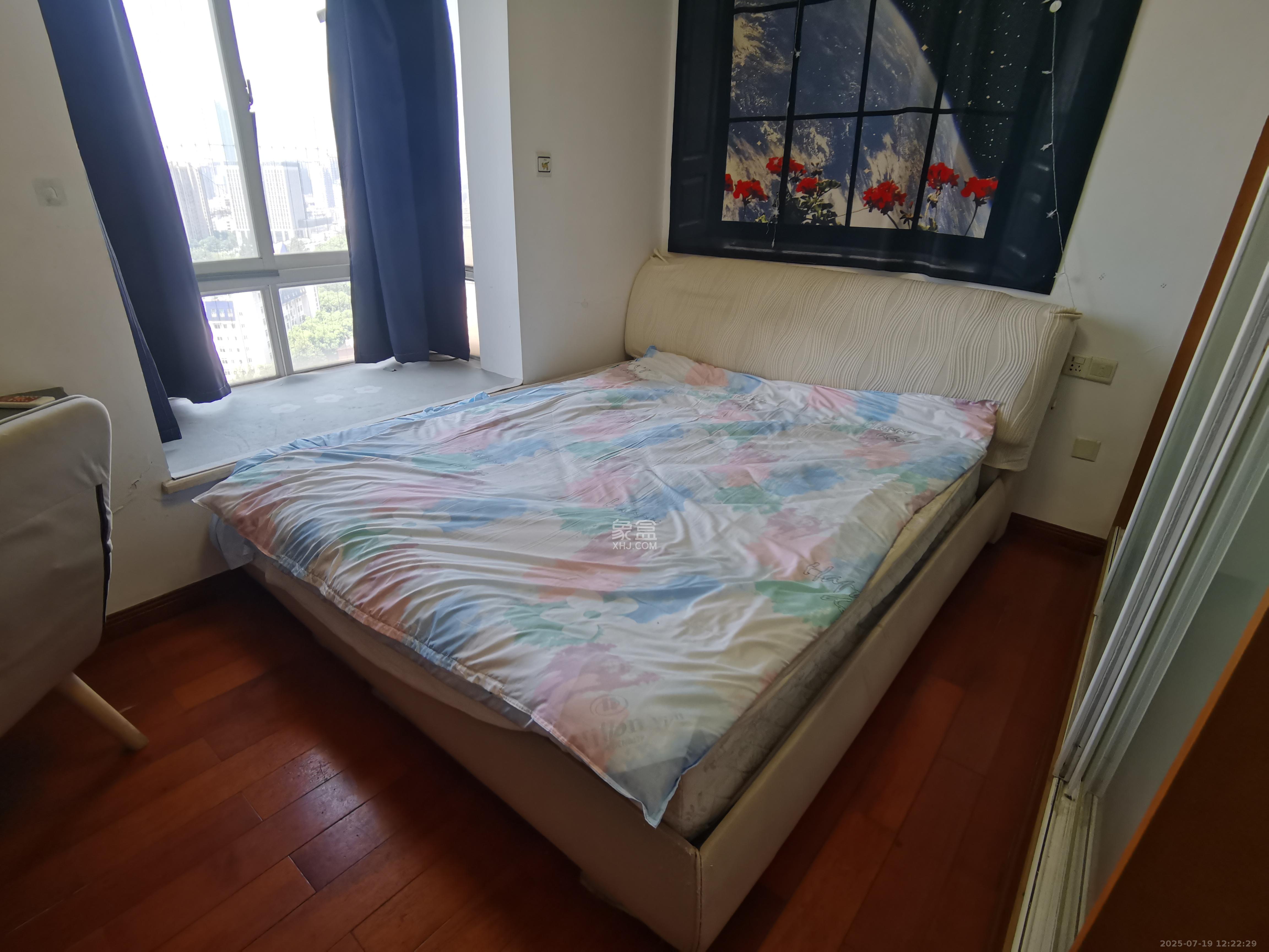 东门壹号家园  2室1厅1卫   2200.00元/月室内图
