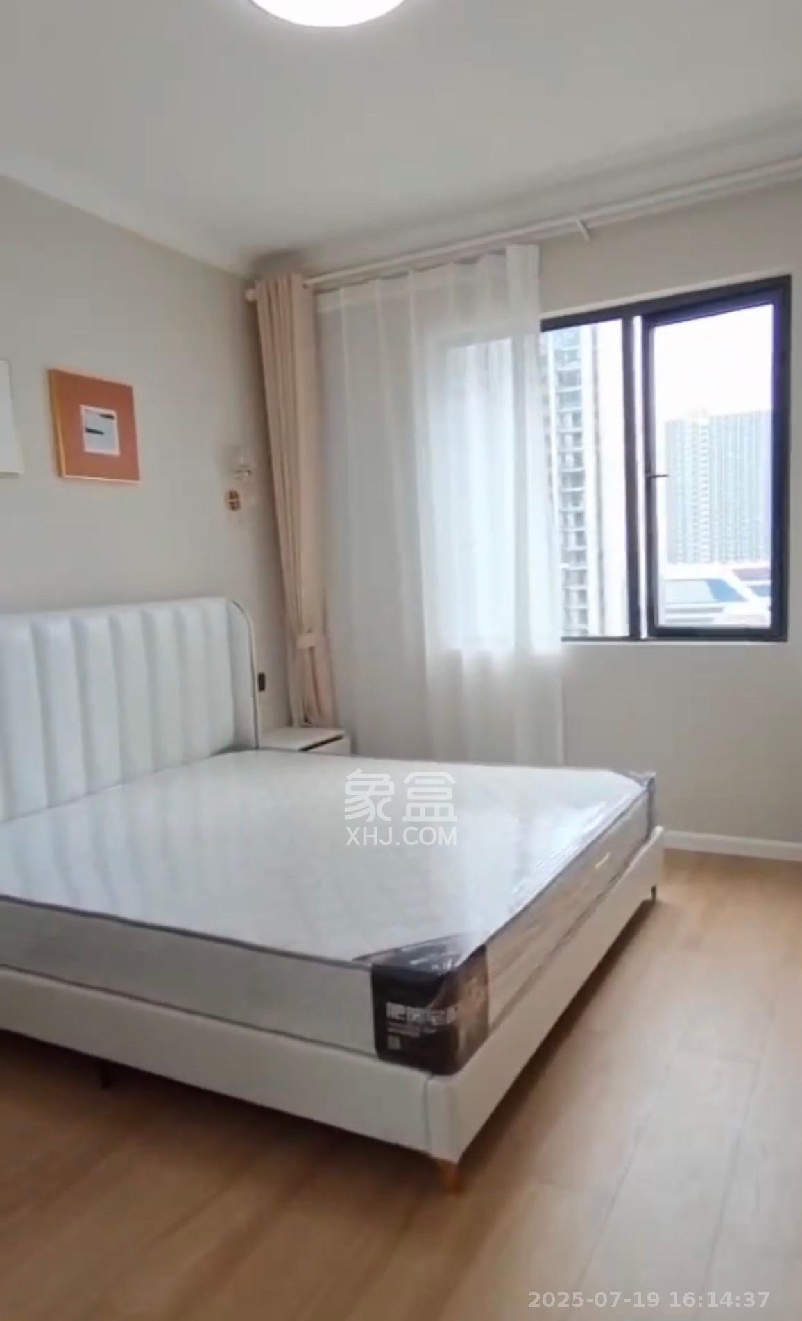 天翼花园(中国电信单位房) 4室2厅1卫 4500.0元/月 天翼花园(中国电信单位房) 4室2厅1卫 4500.0元/月室内图