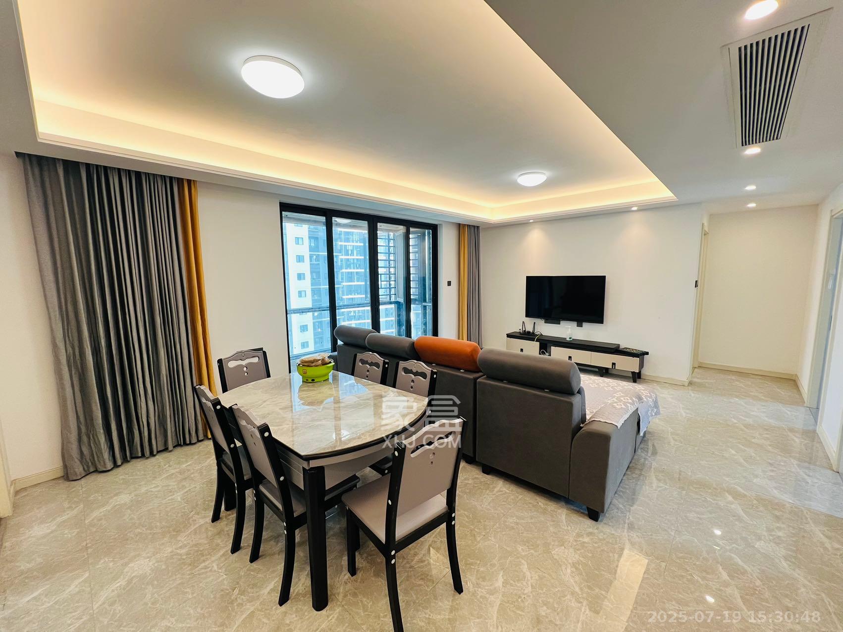 万科金色梦想B区  4室2厅2卫    3300.0元/月 万科金色梦想B区  4室2厅2卫    3300.0元/月室内图