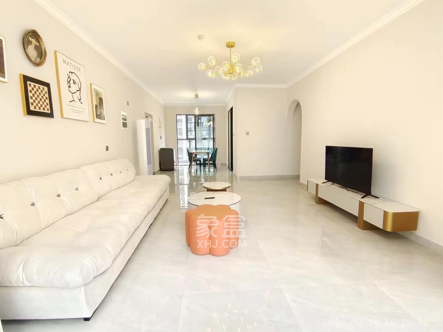 天翼花园(中国电信单位房) 4室2厅1卫 4500.0元/月 天翼花园(中国电信单位房) 4室2厅1卫 4500.0元/月室内图