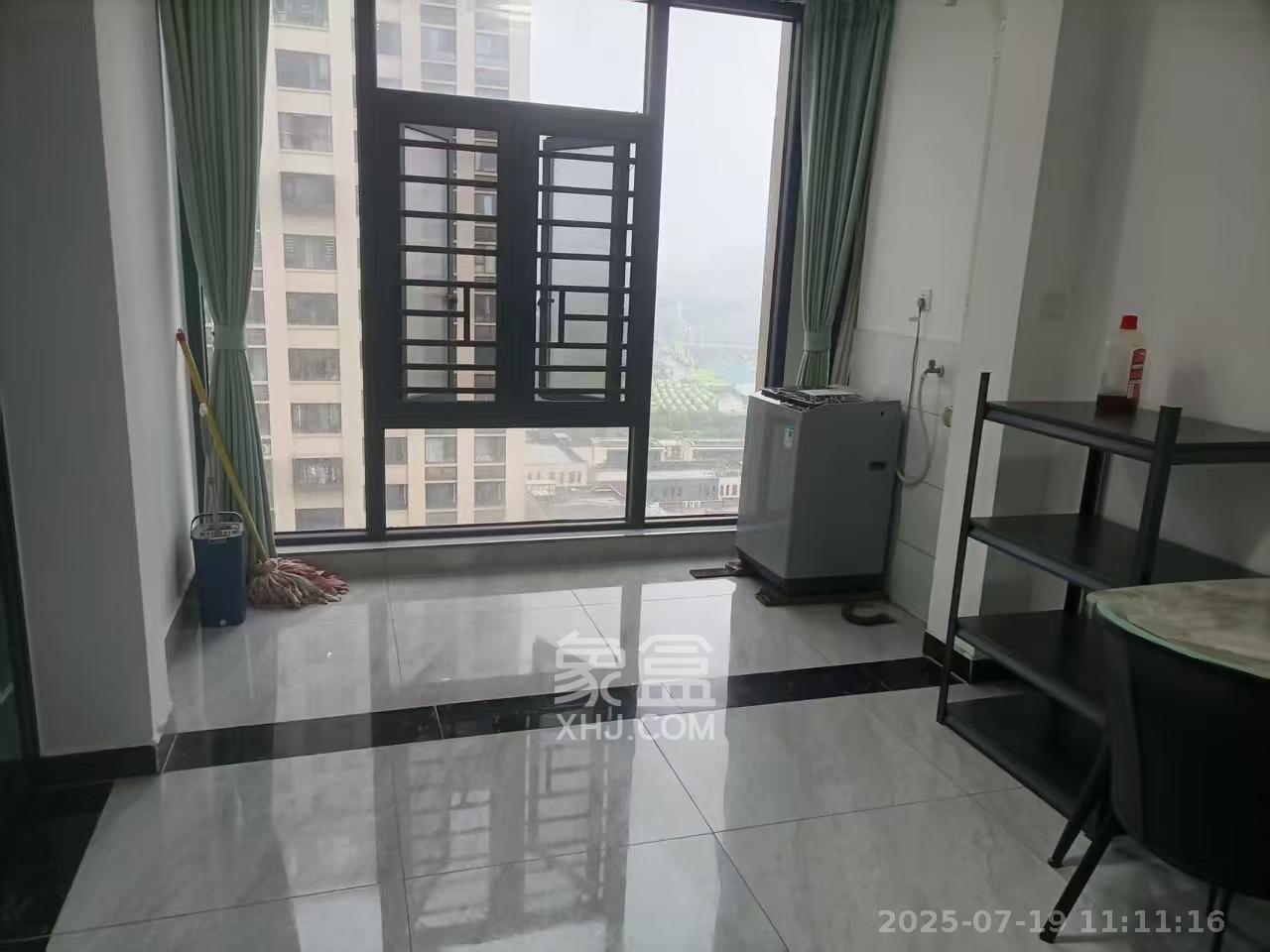 金科天悦(金科美邻汇)  4室2厅2卫    3000.0元/月 金科天悦(金科美邻汇)  4室2厅2卫    3000.0元/月室内图