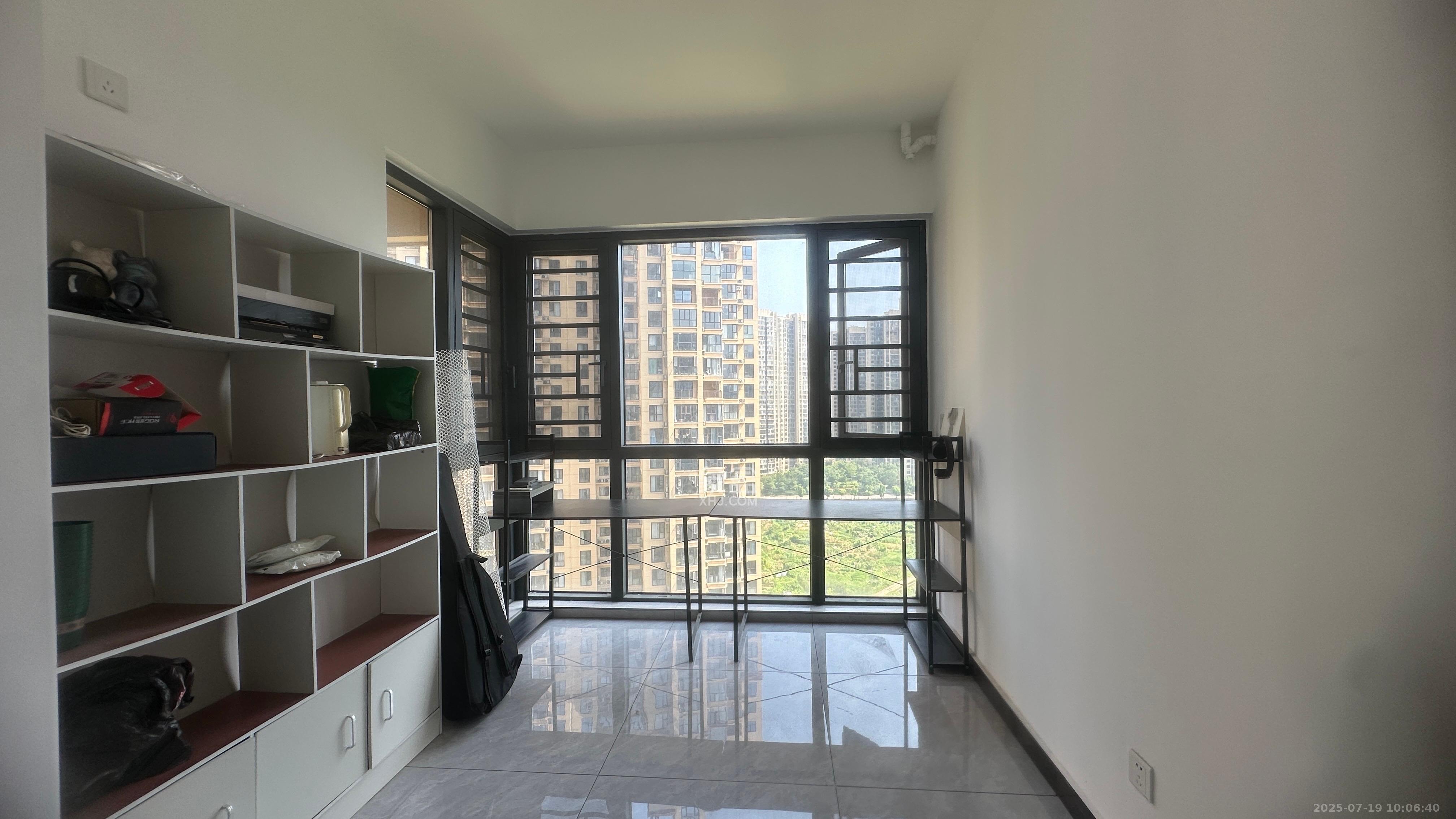 富兴悦府（富兴学府名邸)  4室2厅1卫    2000.0元/月室内图