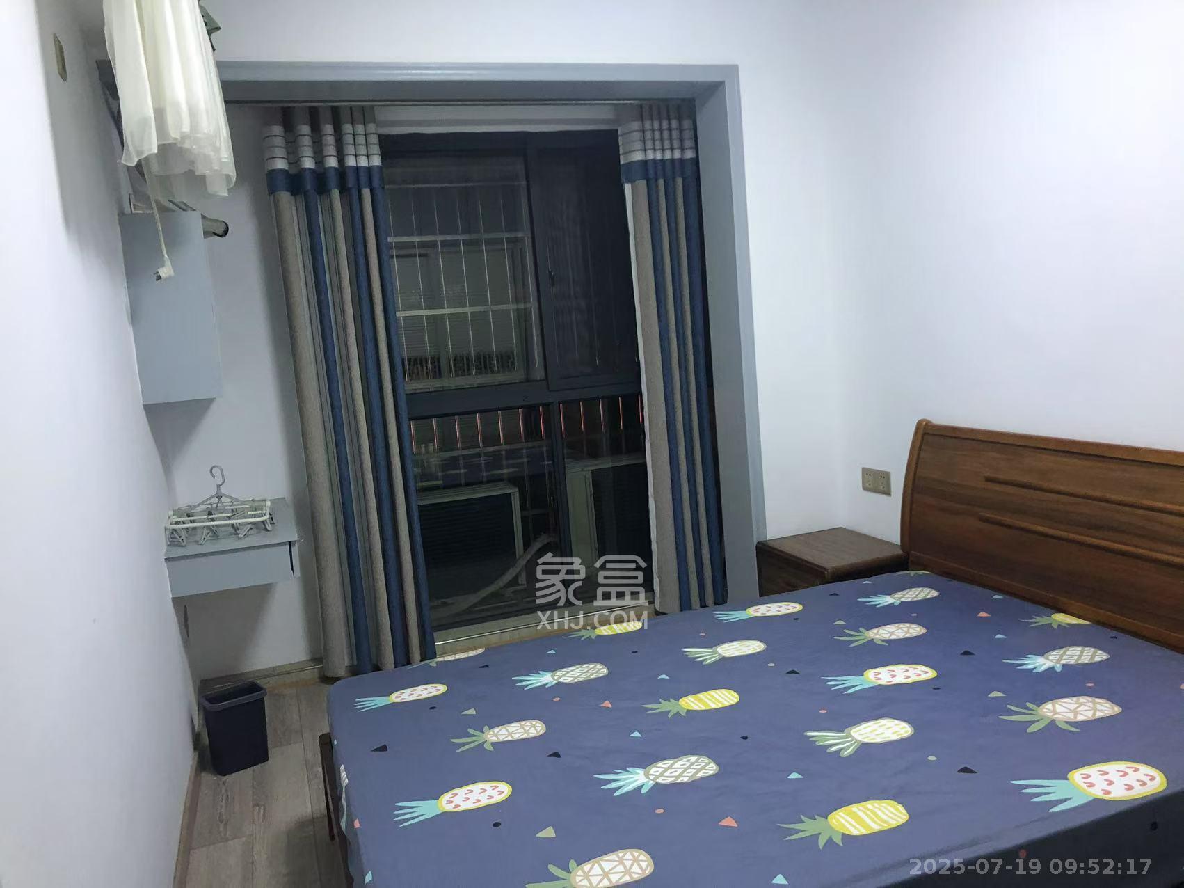 东业上城嘉苑(晟悦国际) 3室2厅1卫 2300.0元/月 东业上城嘉苑(晟悦国际) 3室2厅1卫 2300.0元/月室内图