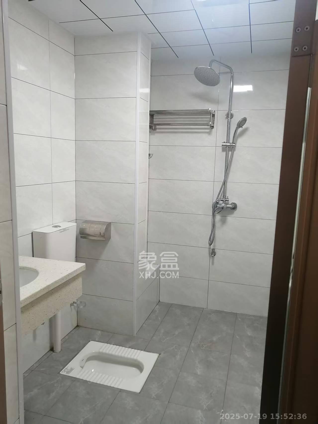 新天地步步高 1室1厅1卫 1100.0元/月 新天地步步高 1室1厅1卫 1100.0元/月室内图