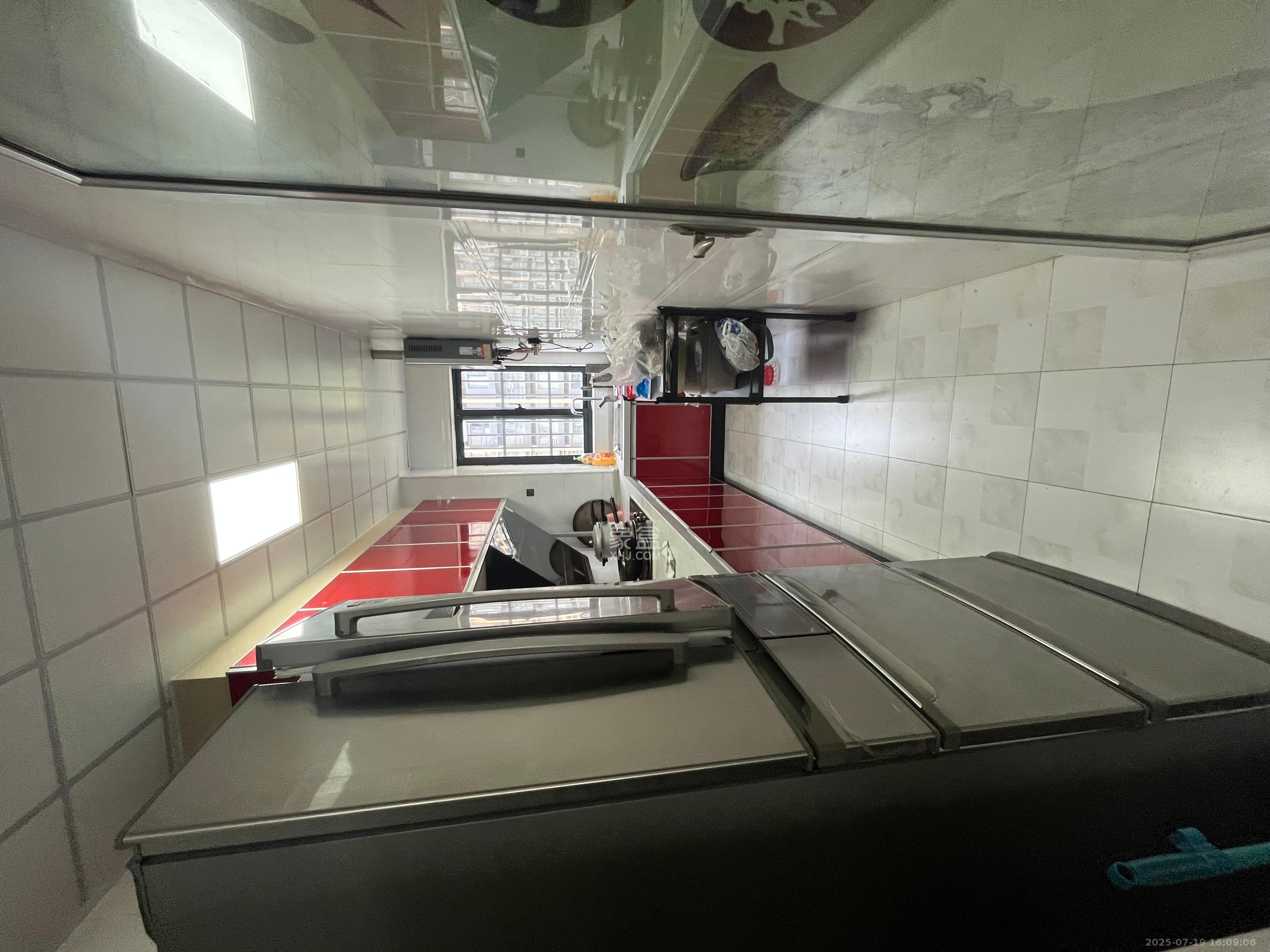 万科魅力之城  4室2厅2卫    3200.0元/月室内图