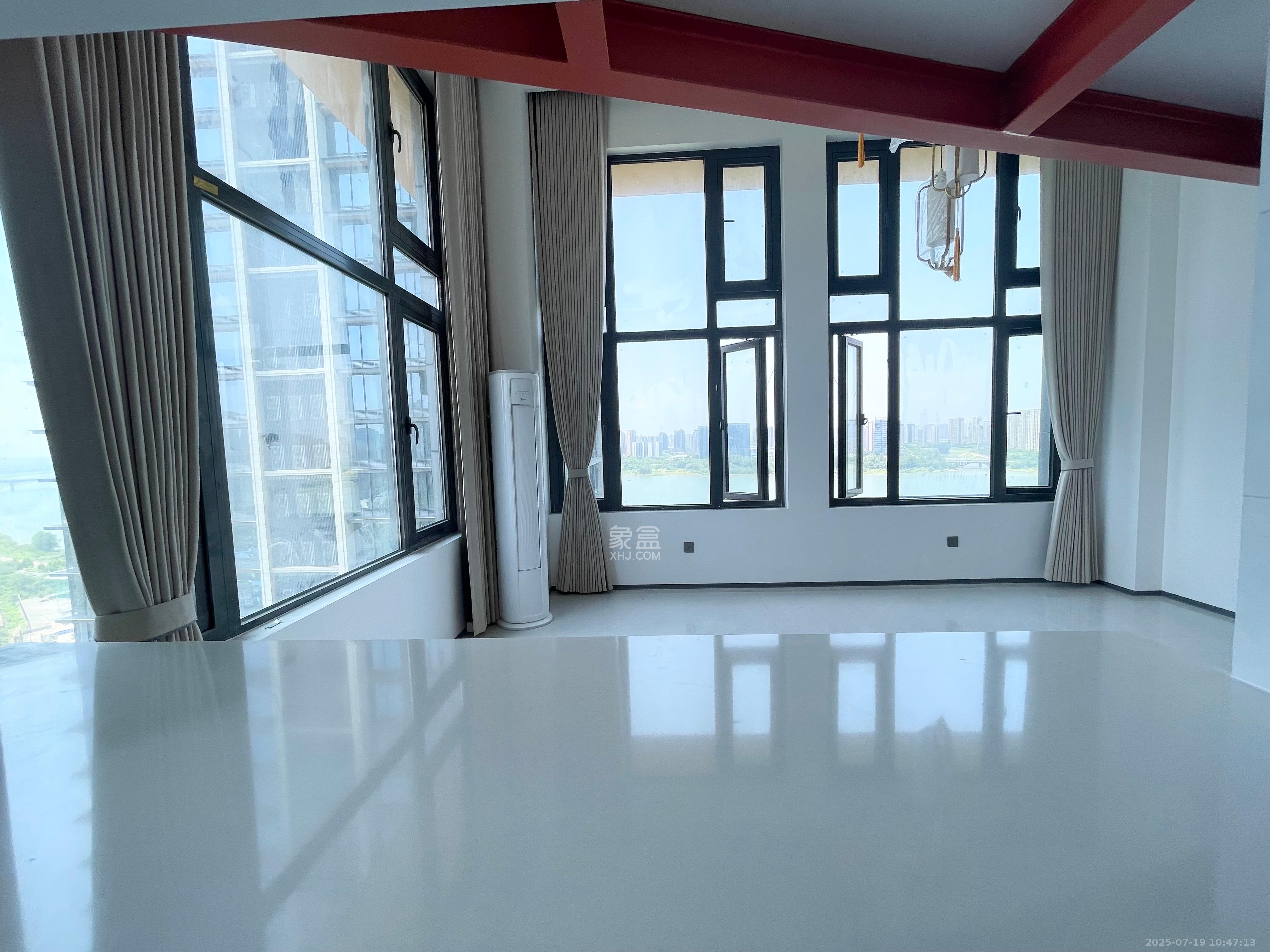 万科紫台  1室1厅1卫    3300.0元/月 万科紫台  1室1厅1卫    3300.0元/月室内图