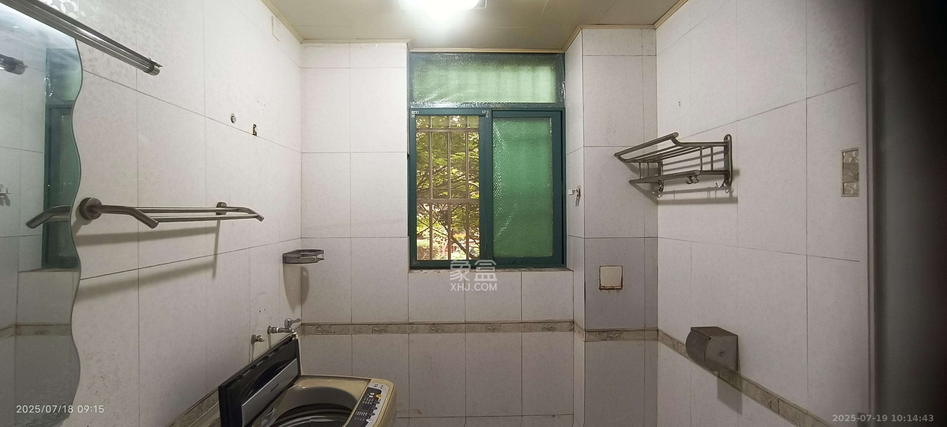 柠檬丽都  3室2厅1卫    2000.0元/月室内图