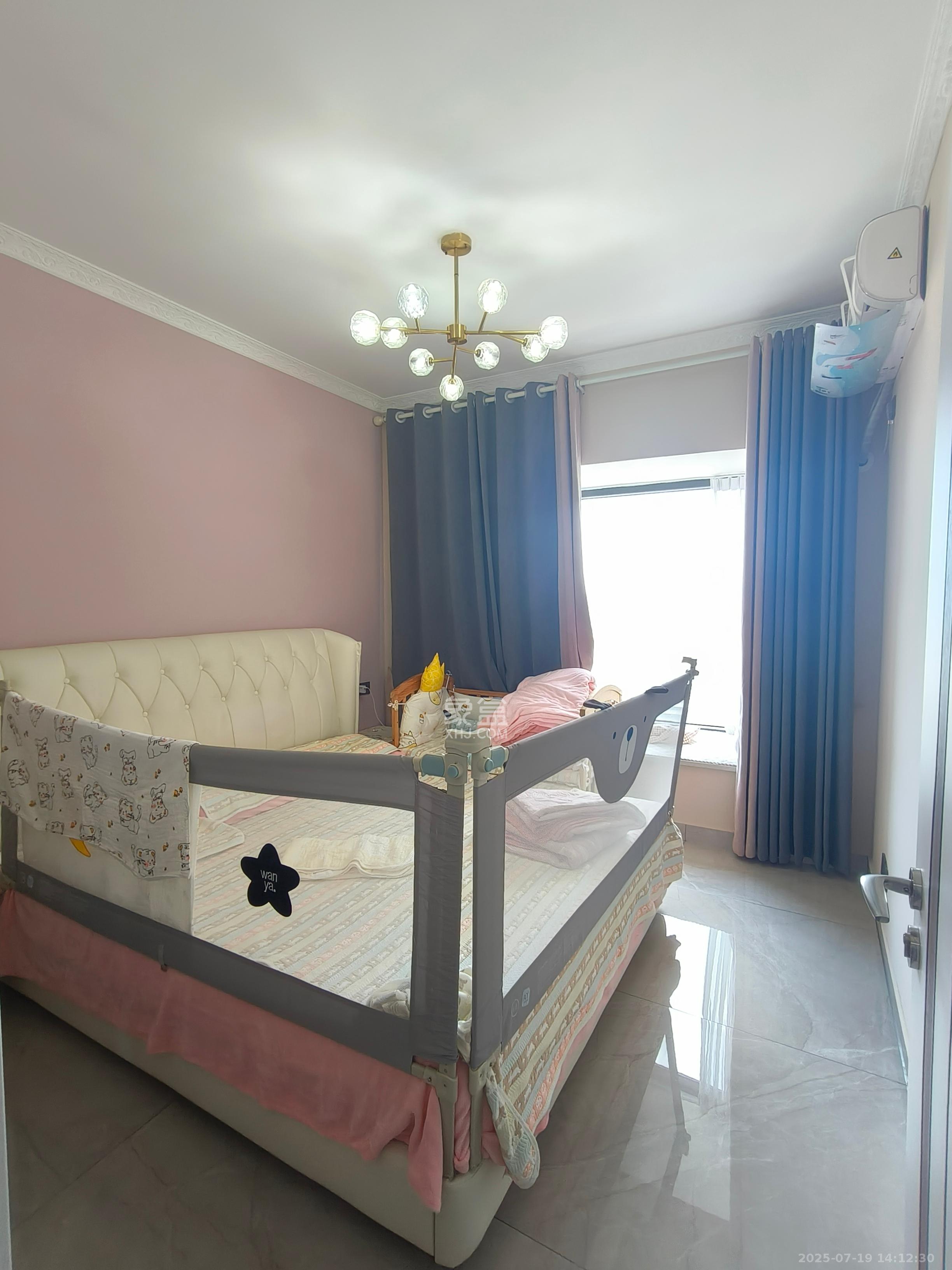 金科天悦(金科美邻汇)  3室2厅2卫    3500.0元/月 金科天悦(金科美邻汇)  3室2厅2卫    3500.0元/月室内图