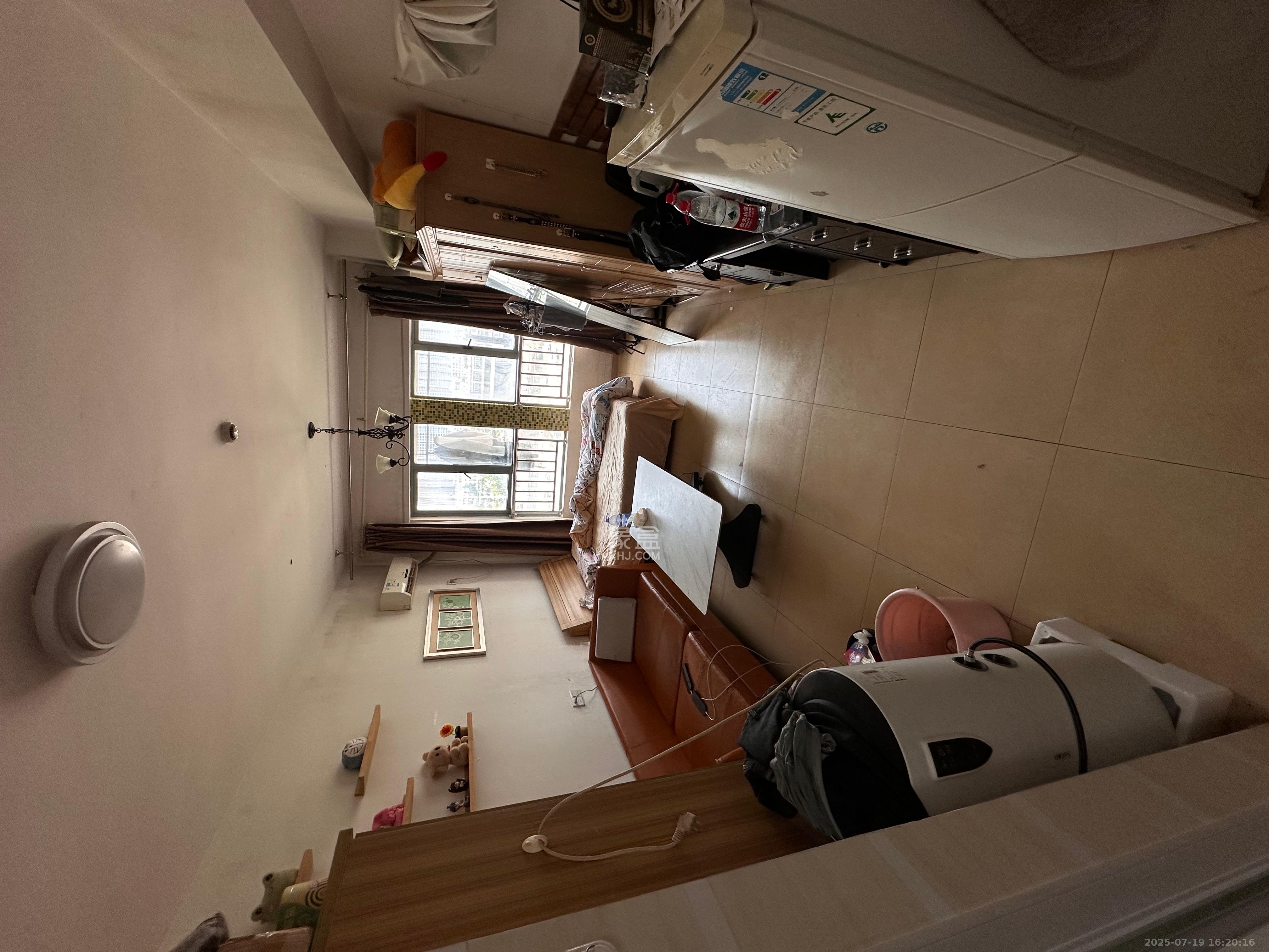 东宸19公馆 1室1厅1卫 1600.0元/月 东宸19公馆 1室1厅1卫 1600.0元/月室内图