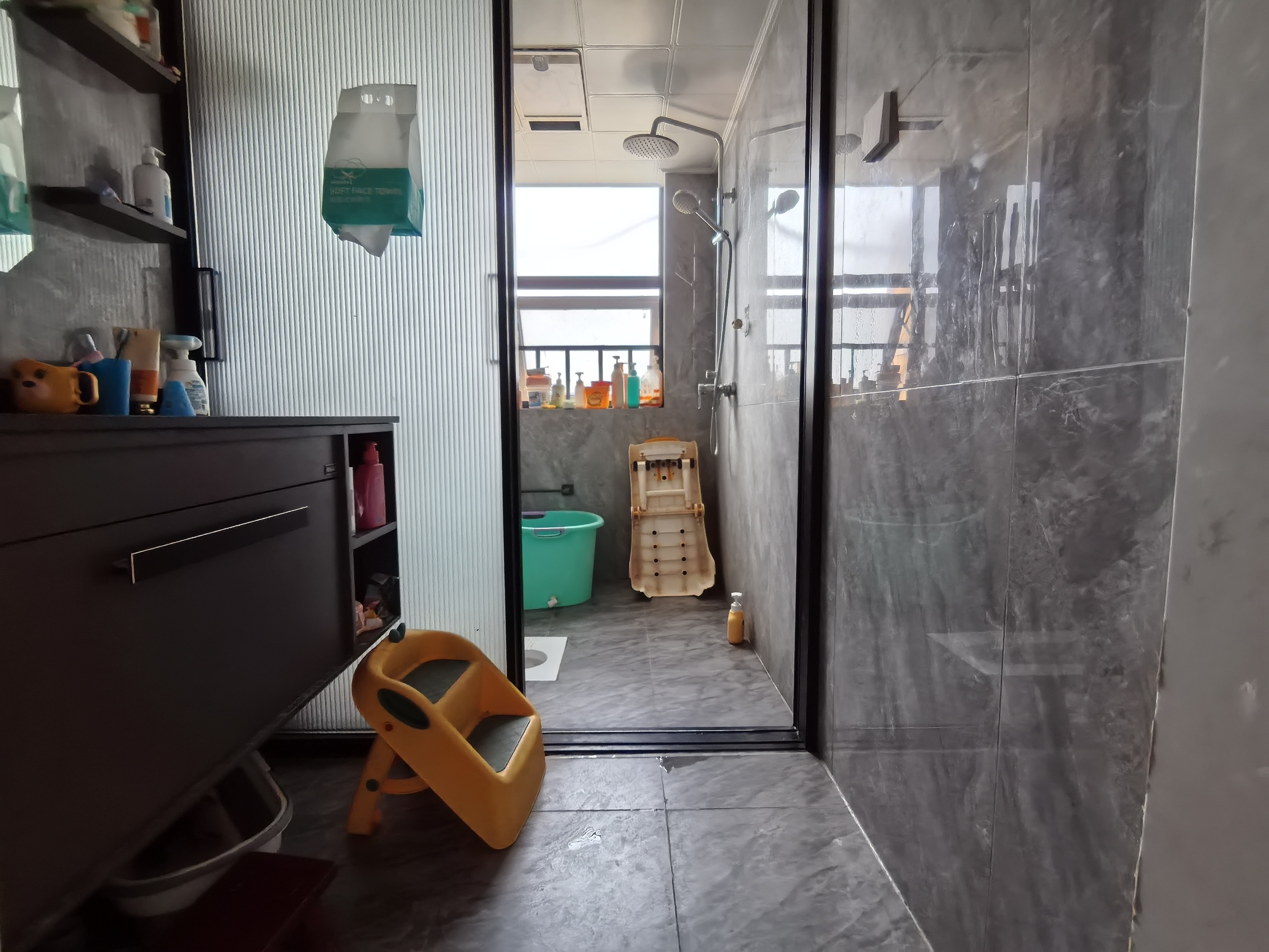 悦江山 1室0厅0卫 128.0万 悦江山 1室0厅0卫 128.0万客厅