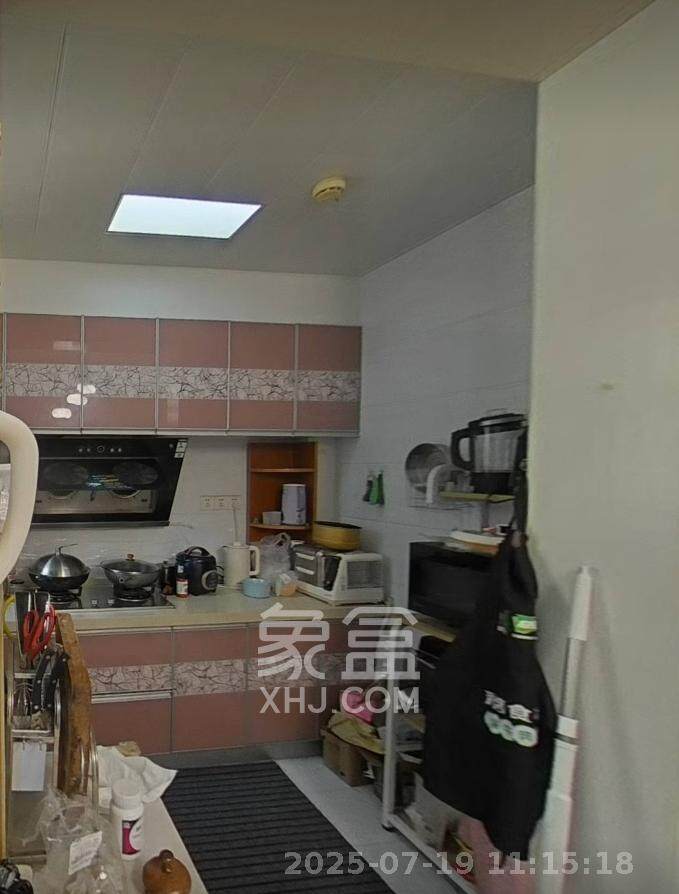 阳光丽城一期  4室2厅2卫   3500.00元/月