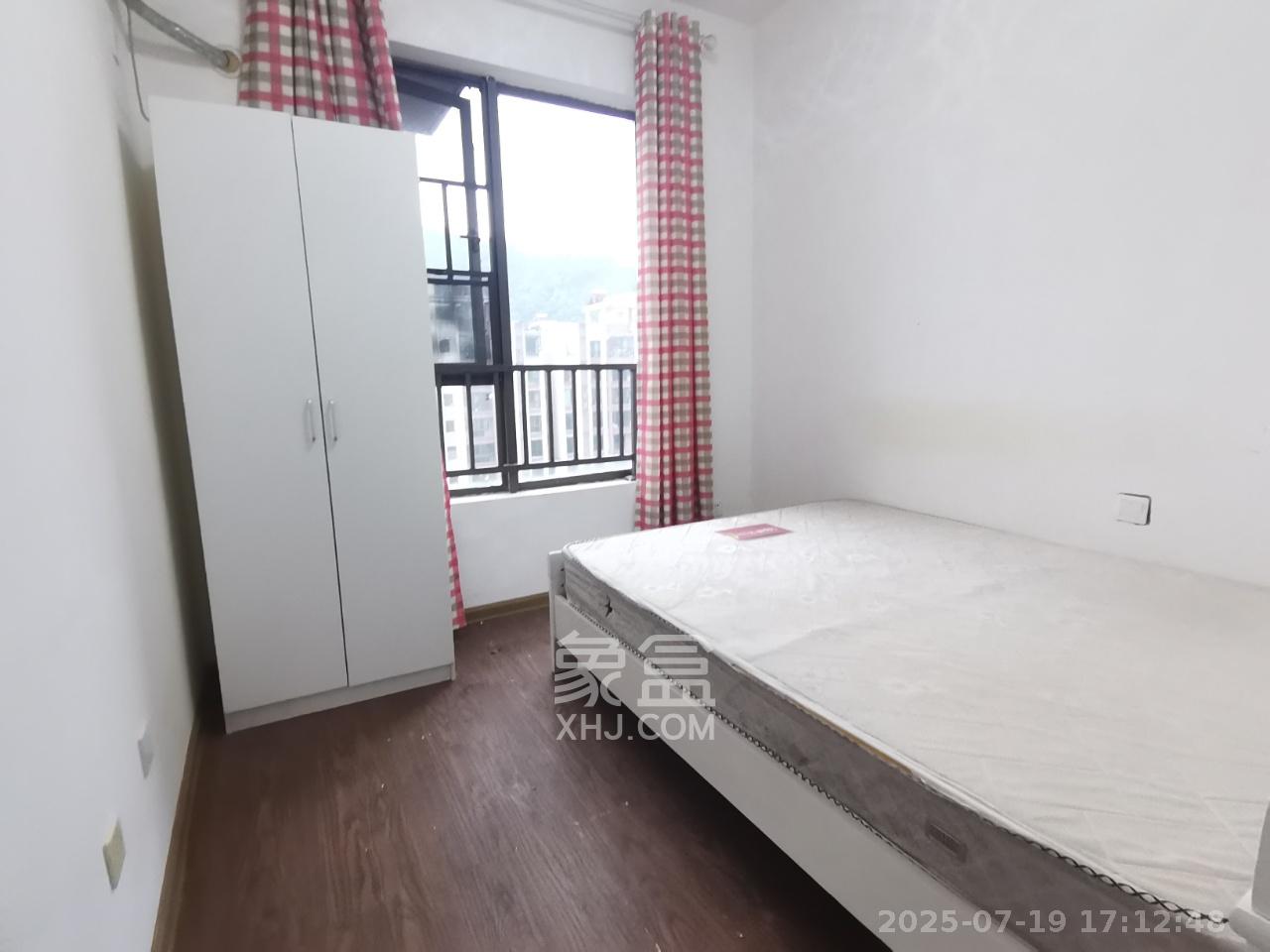 佳兆业云顶梅溪湖(佳兆业梅溪荟)  3室2厅2卫    2200.0元/月 佳兆业云顶梅溪湖(佳兆业梅溪荟)  3室2厅2卫    2200.0元/月室内图