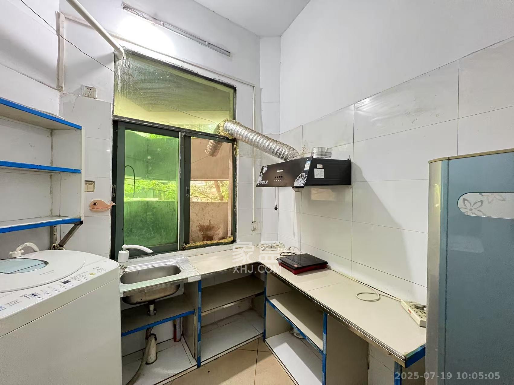 颐美园 1室1厅1卫 1200.0元/月 颐美园 1室1厅1卫 1200.0元/月室内图